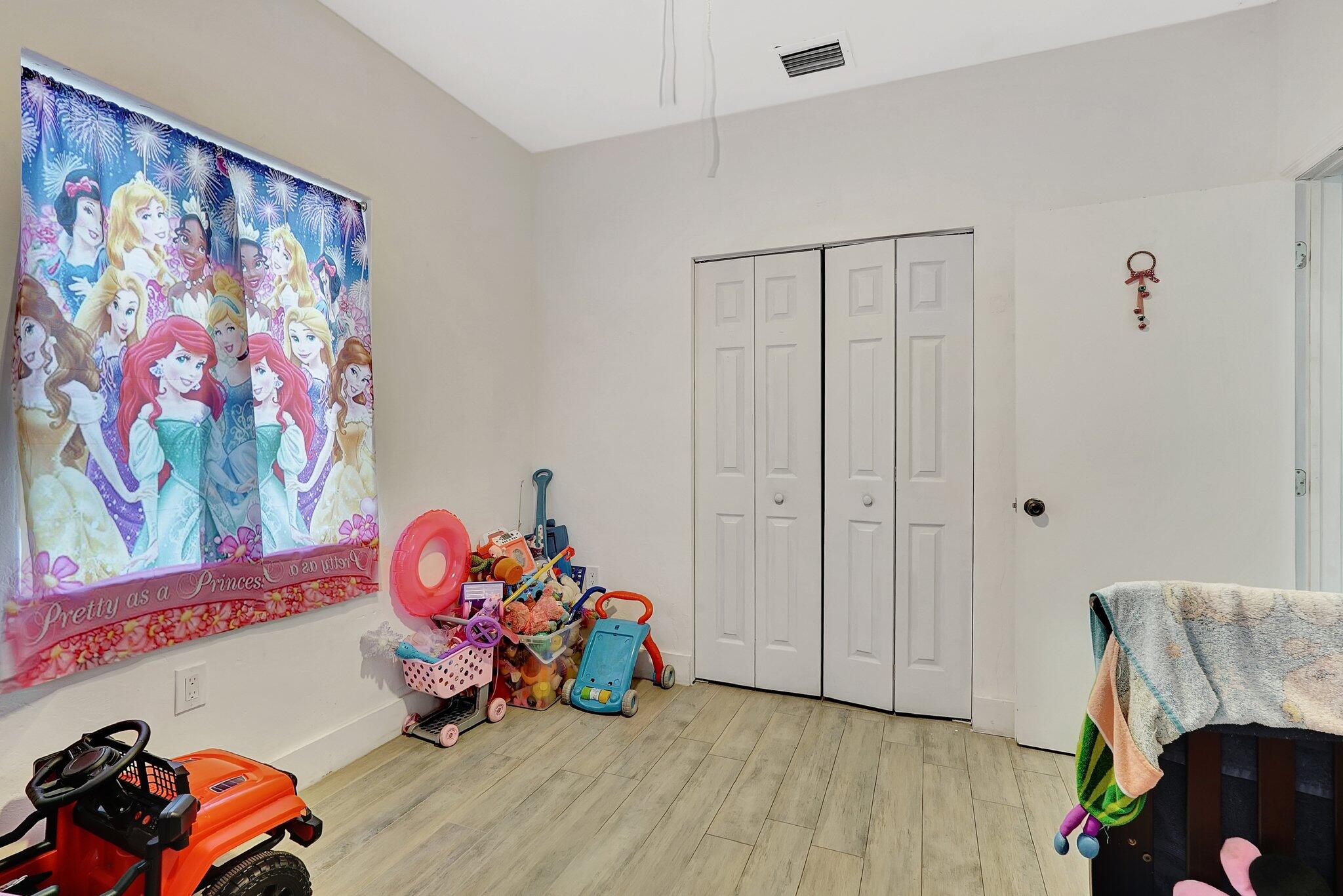 BISC GARDENS SEC F PT 1 - Residential