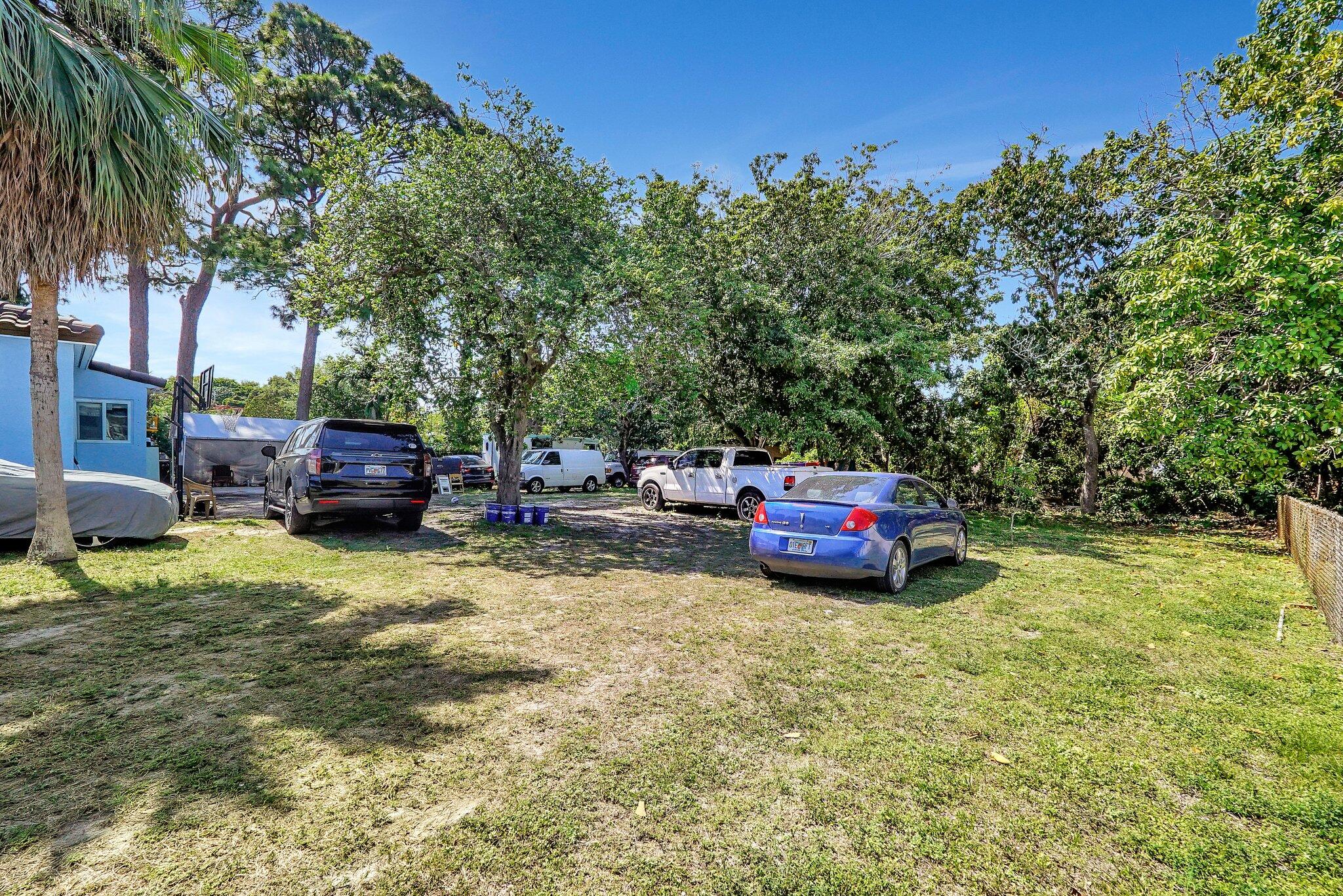 BISC GARDENS SEC F PT 1 - Residential