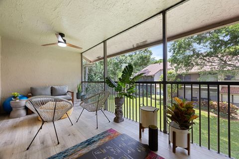 Tiny photo for 5710 Coach House Circle #F, Boca Raton, FL 33486 (MLS # B26032337)