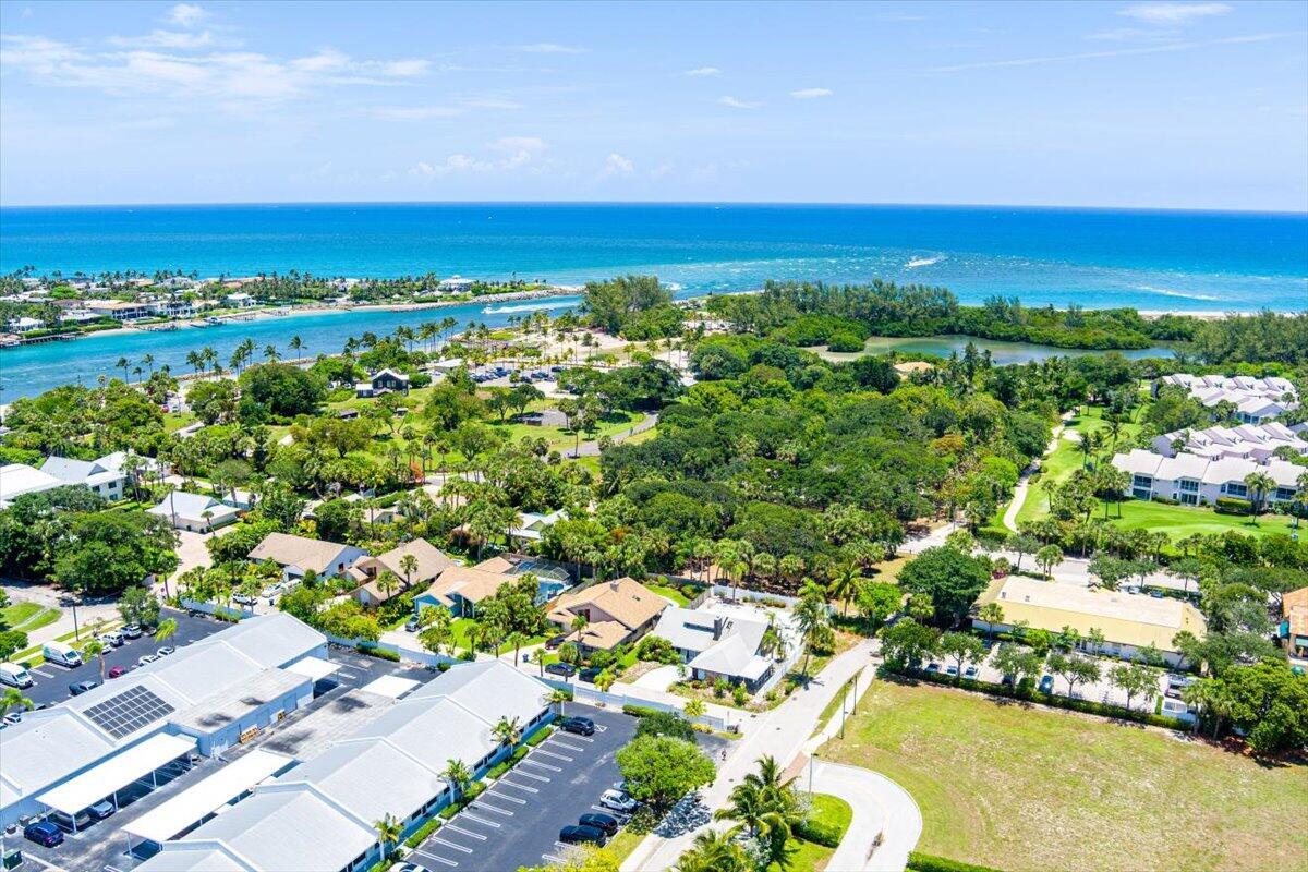 SANDY OAKS - Residential Lease