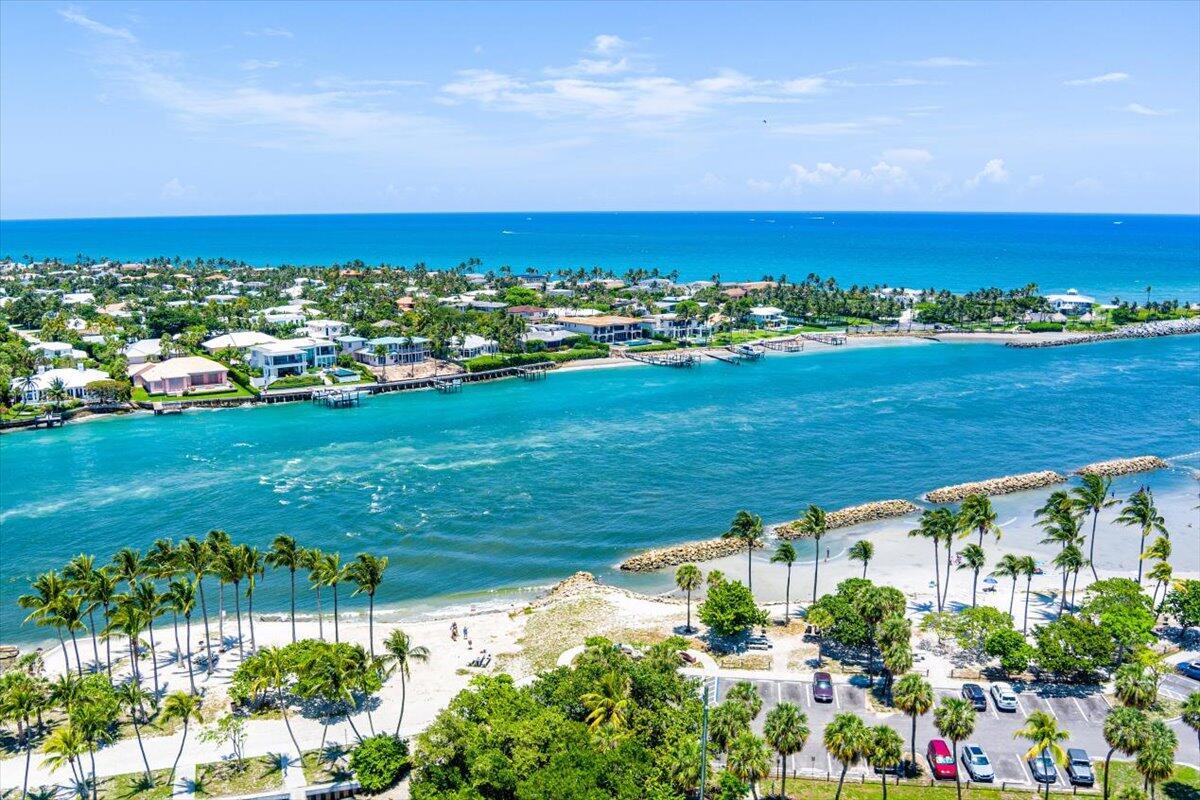 SANDY OAKS - Residential Lease