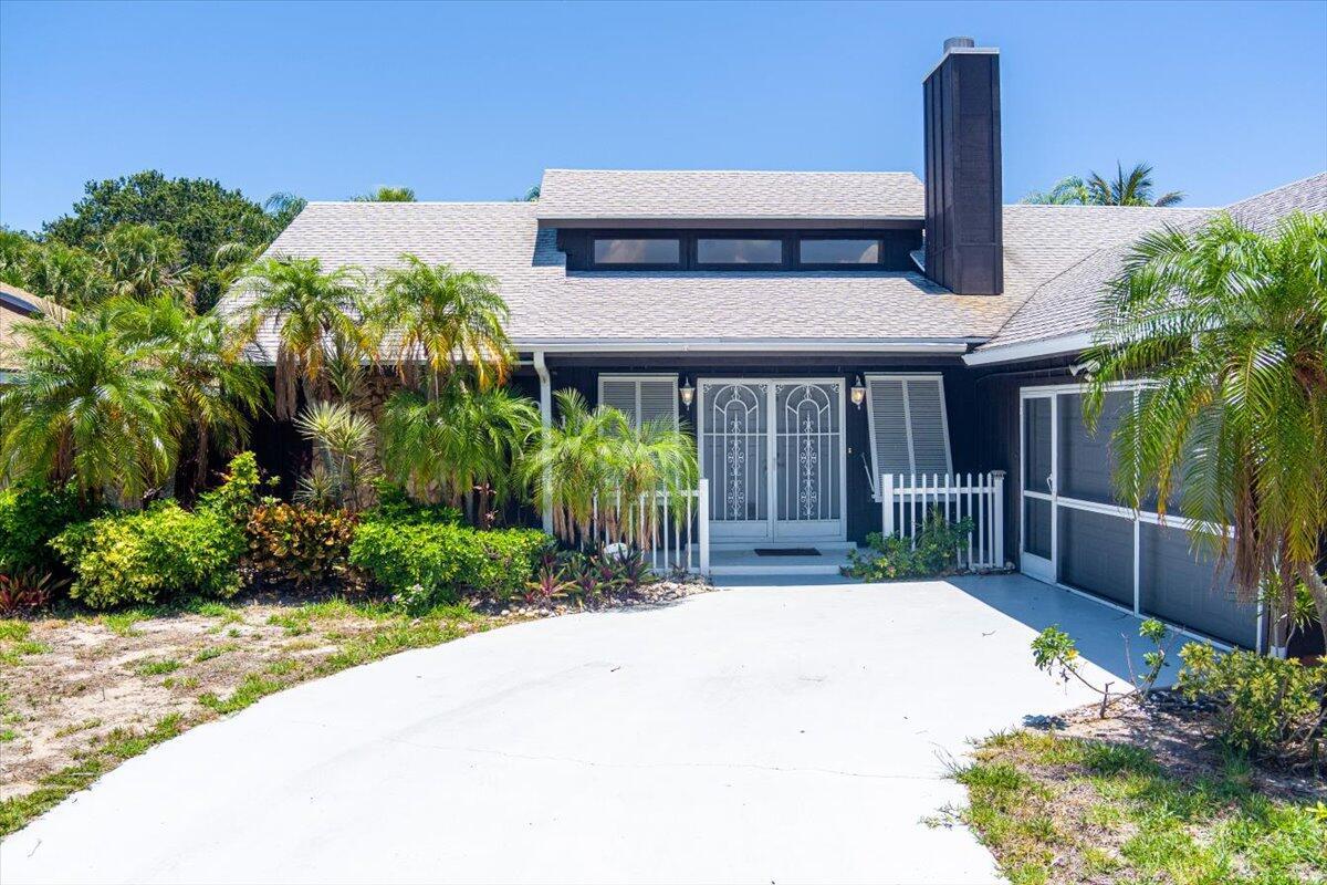 SANDY OAKS - Residential Lease