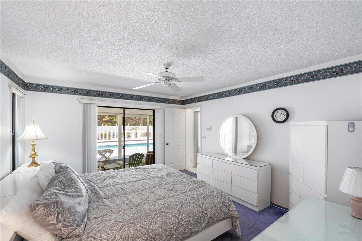 SANDY OAKS - Residential Lease