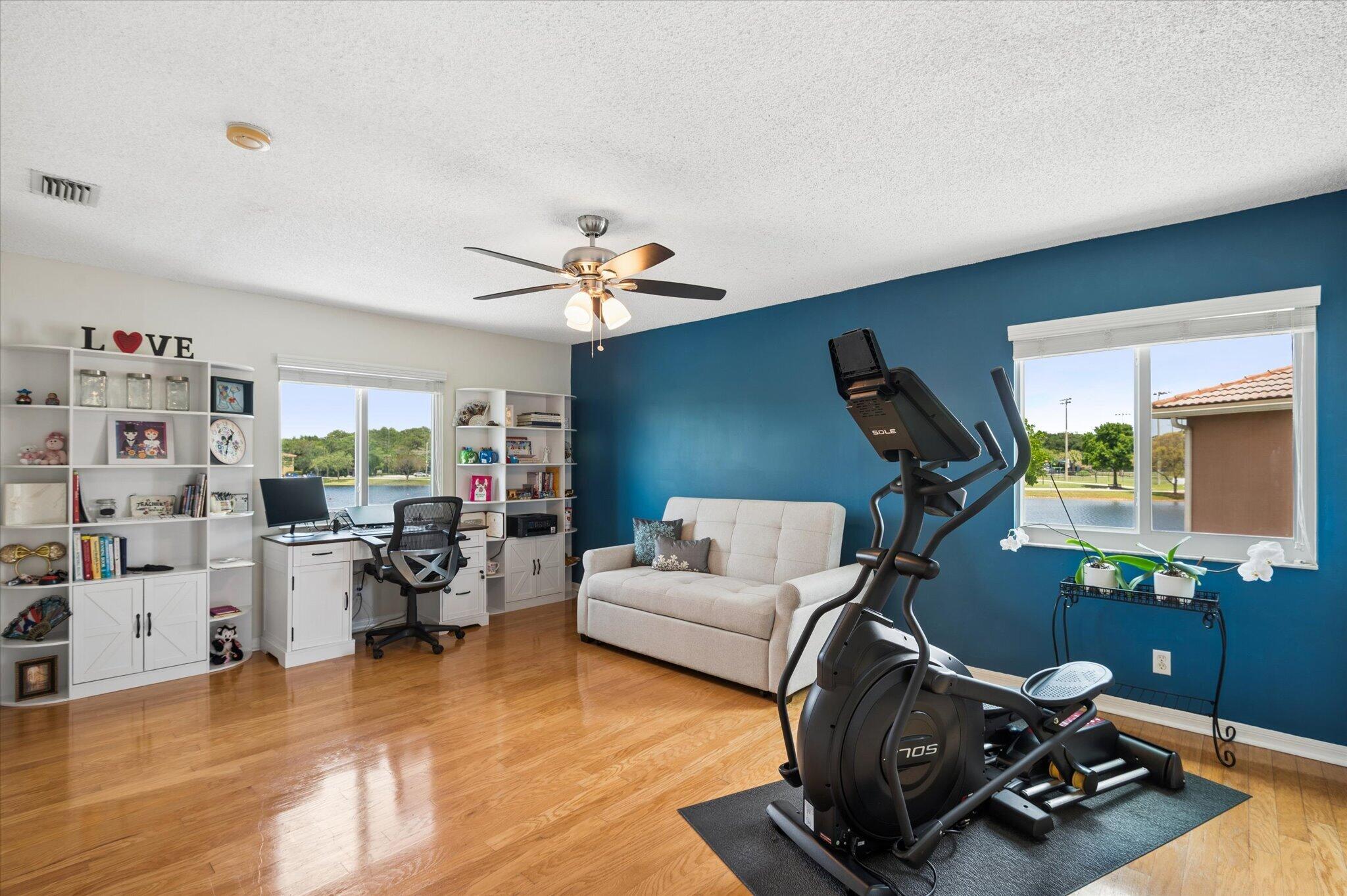 BANYAN TRAILS - Residential