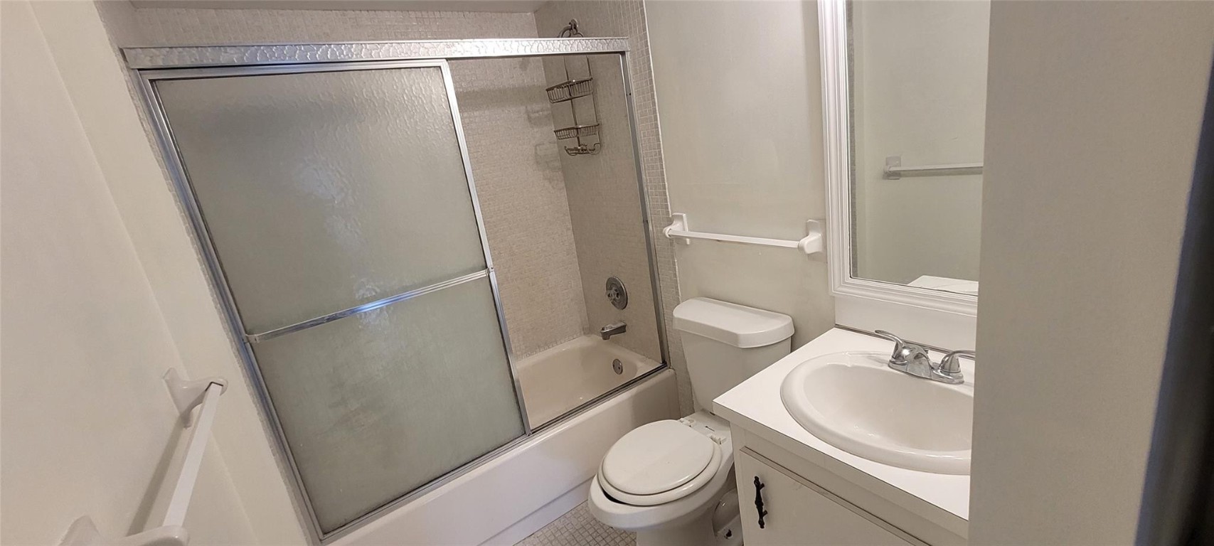 THE MANORS OF INVERRARY I - Residential