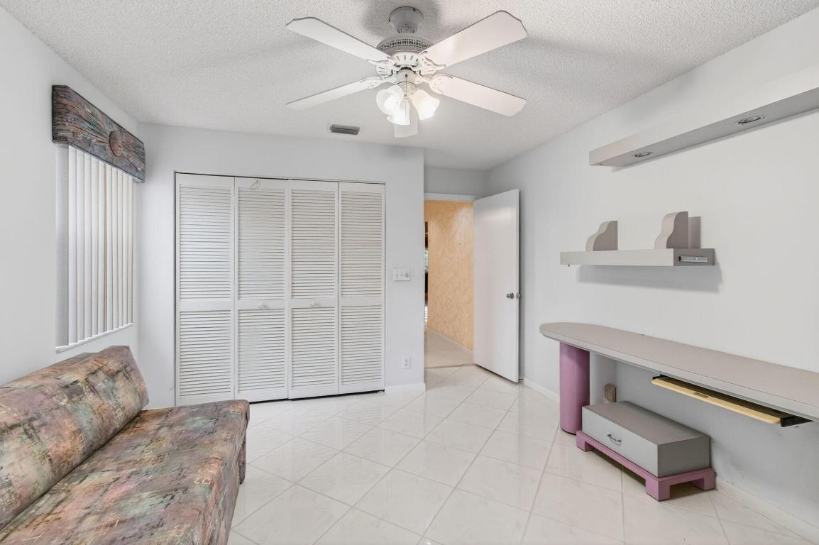 EMERALD POINTE 2 - Residential