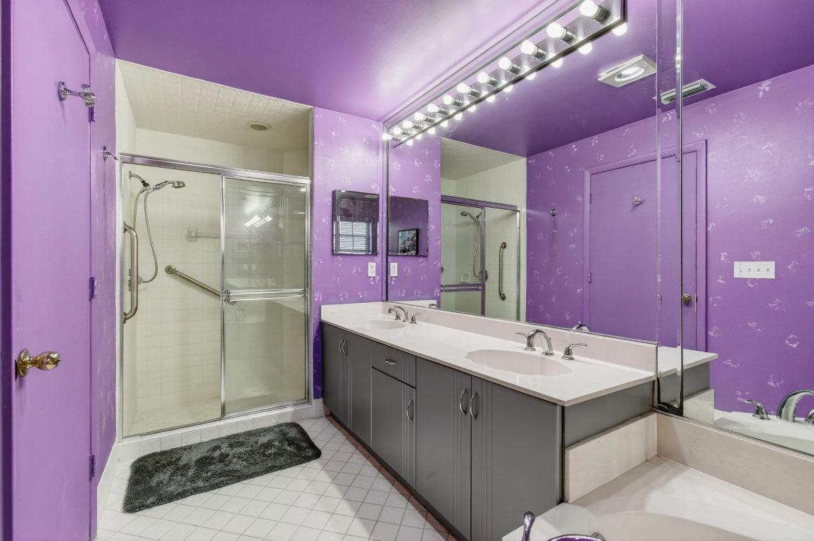 EMERALD POINTE 2 - Residential