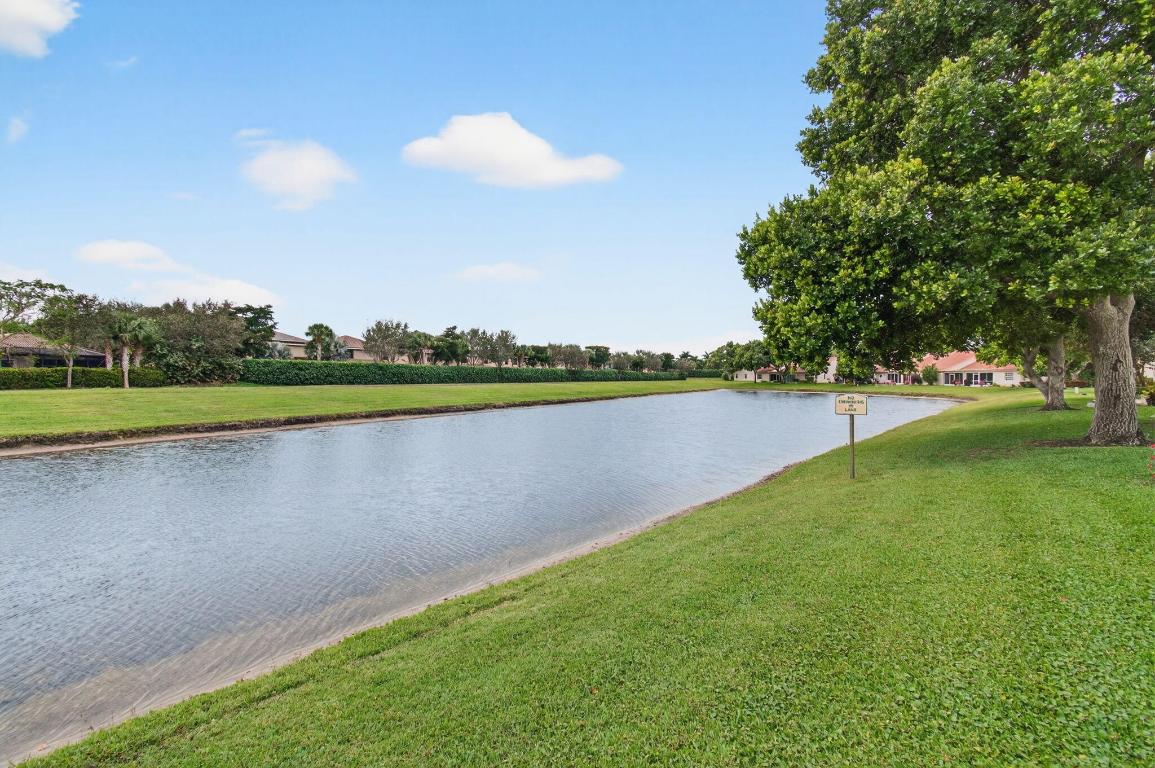 EMERALD POINTE 2 - Residential