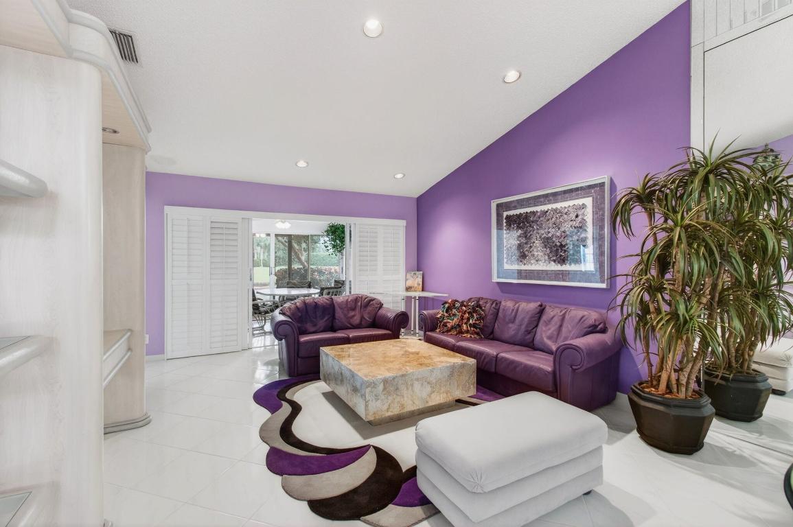 EMERALD POINTE 2 - Residential