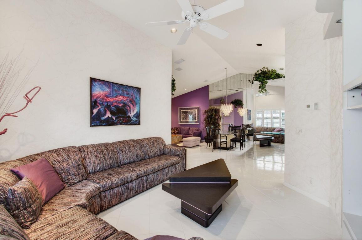 EMERALD POINTE 2 - Residential