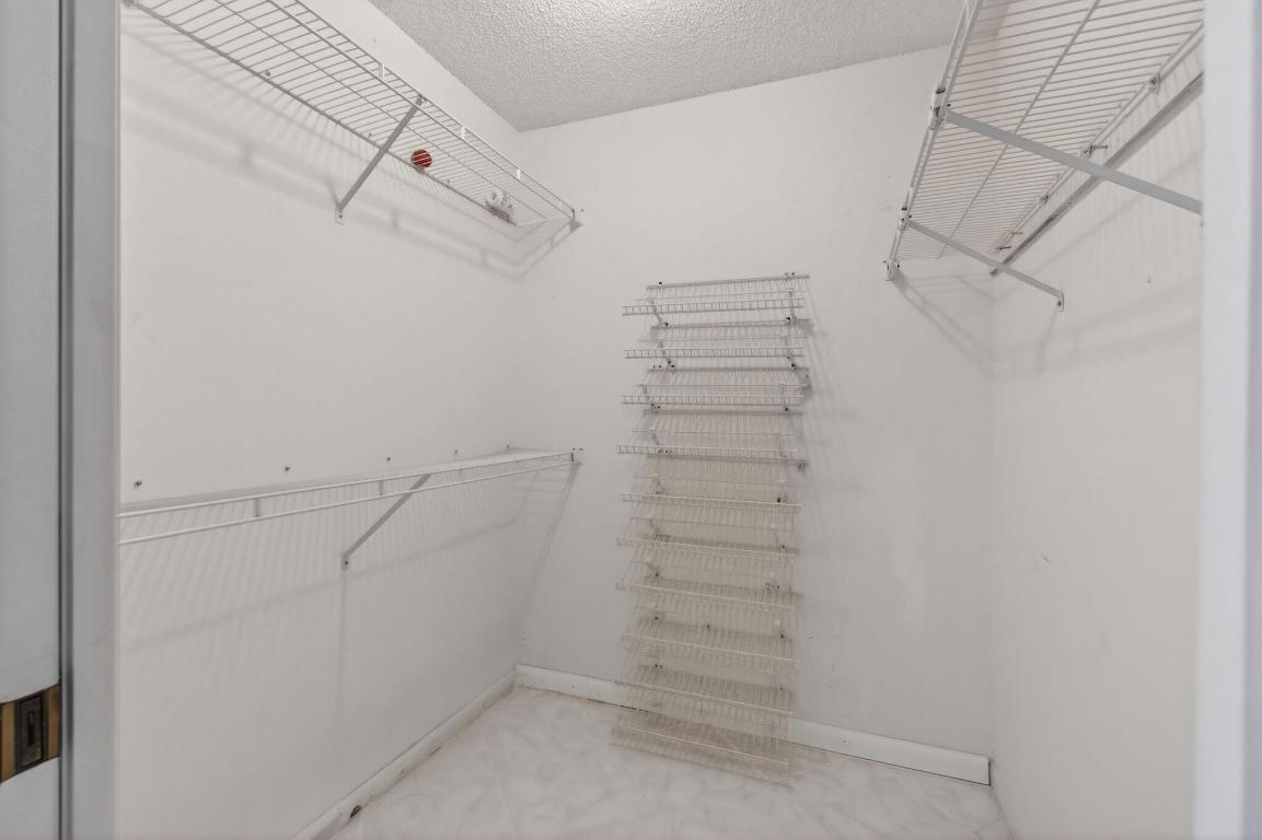 EMERALD POINTE 2 - Residential