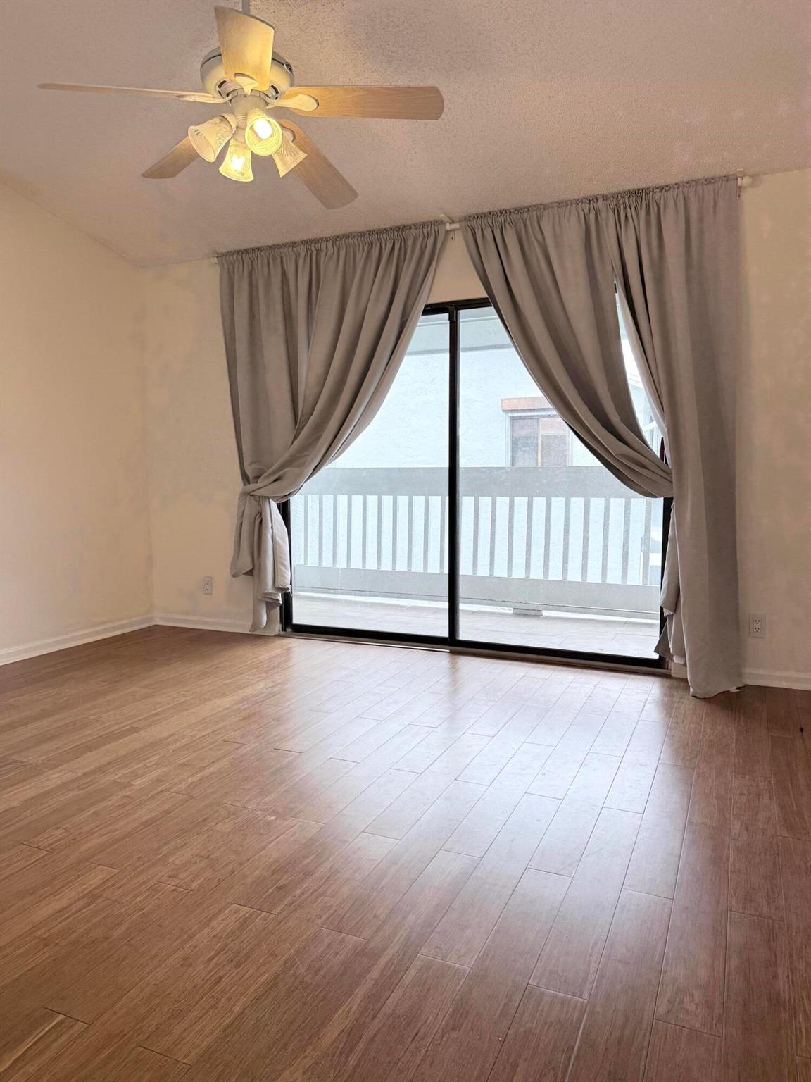 WOODBRIDGE LAKES - Residential Lease