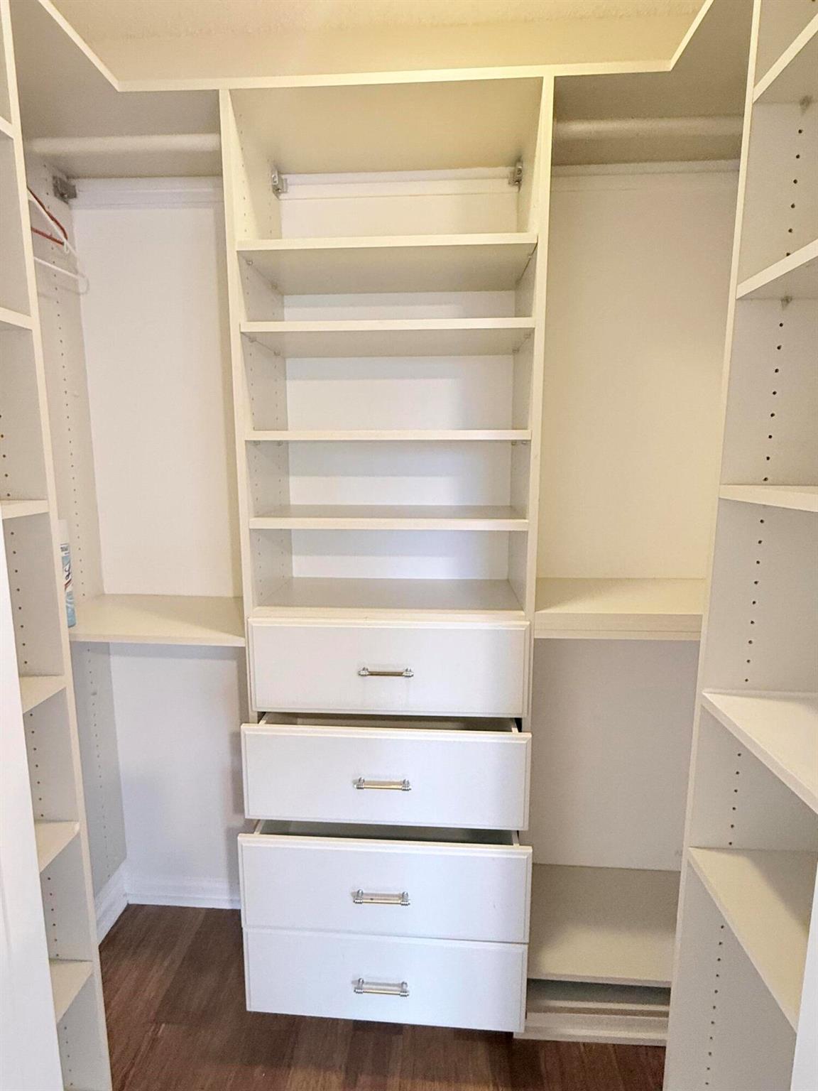 WOODBRIDGE LAKES - Residential Lease