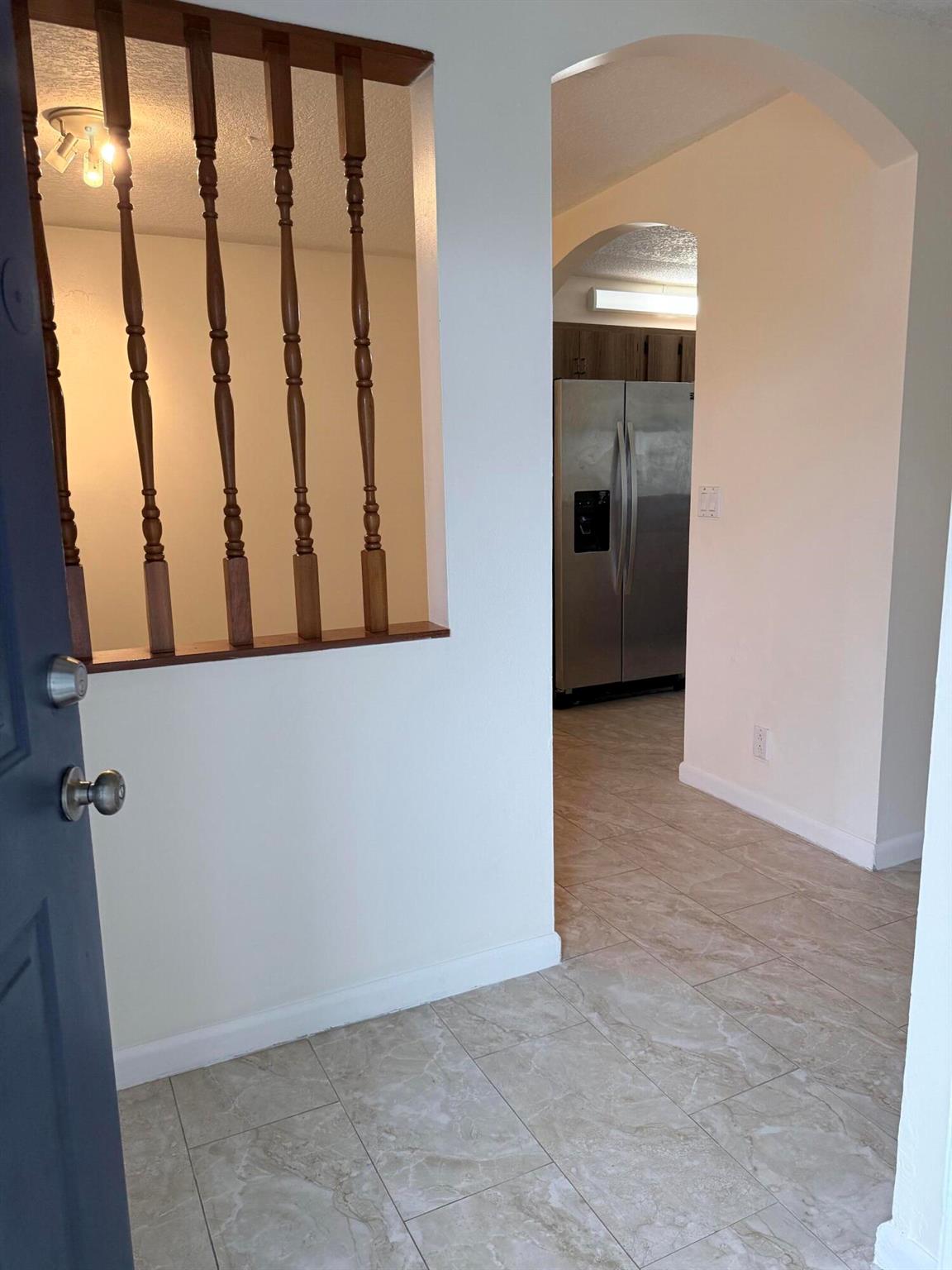 WOODBRIDGE LAKES - Residential Lease