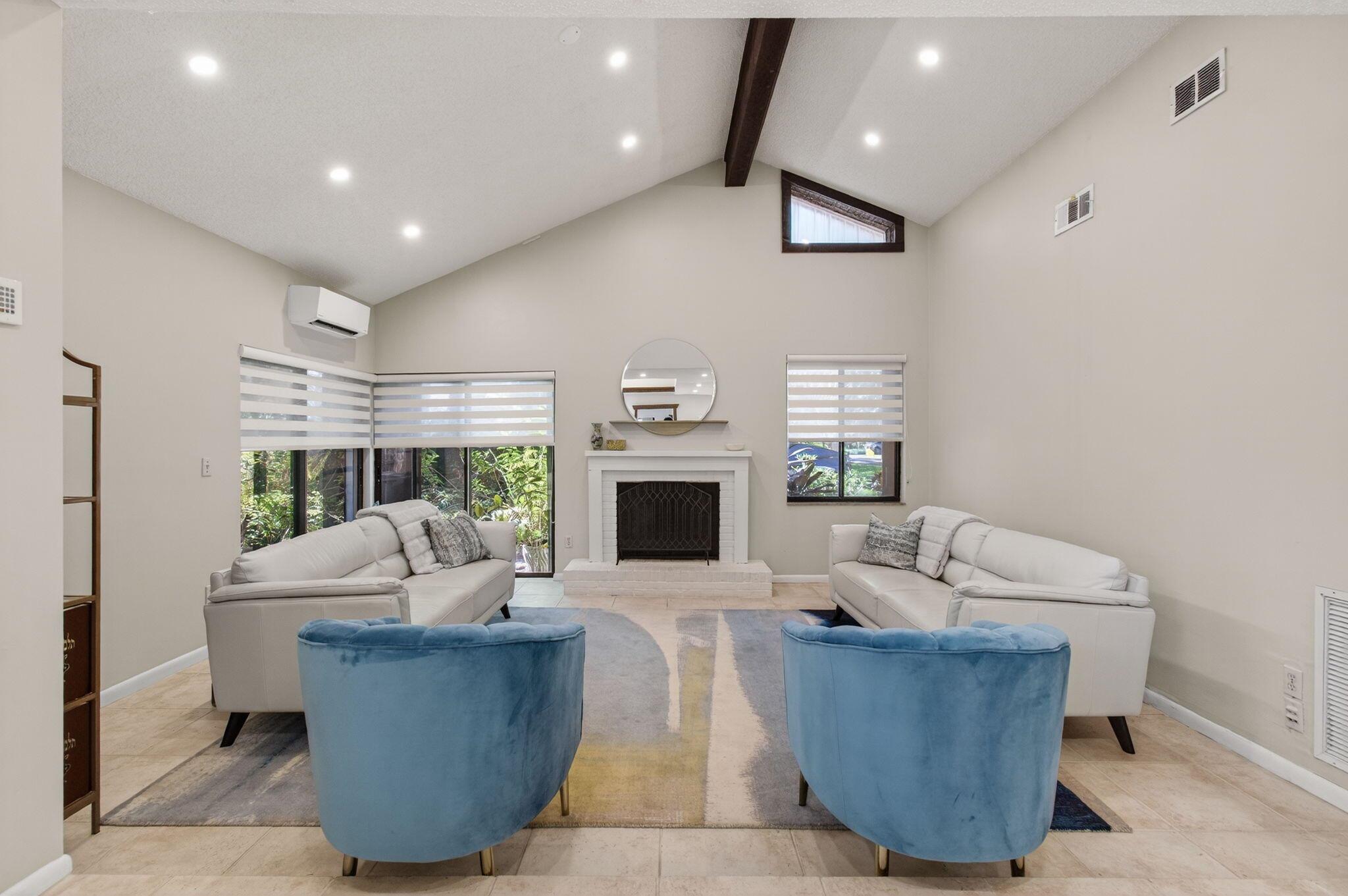 SIERRA DEL MAR - Residential Lease