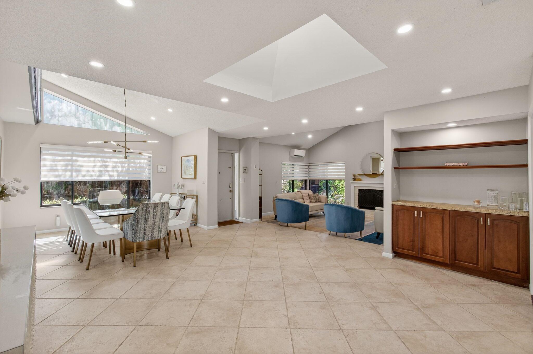 SIERRA DEL MAR - Residential Lease