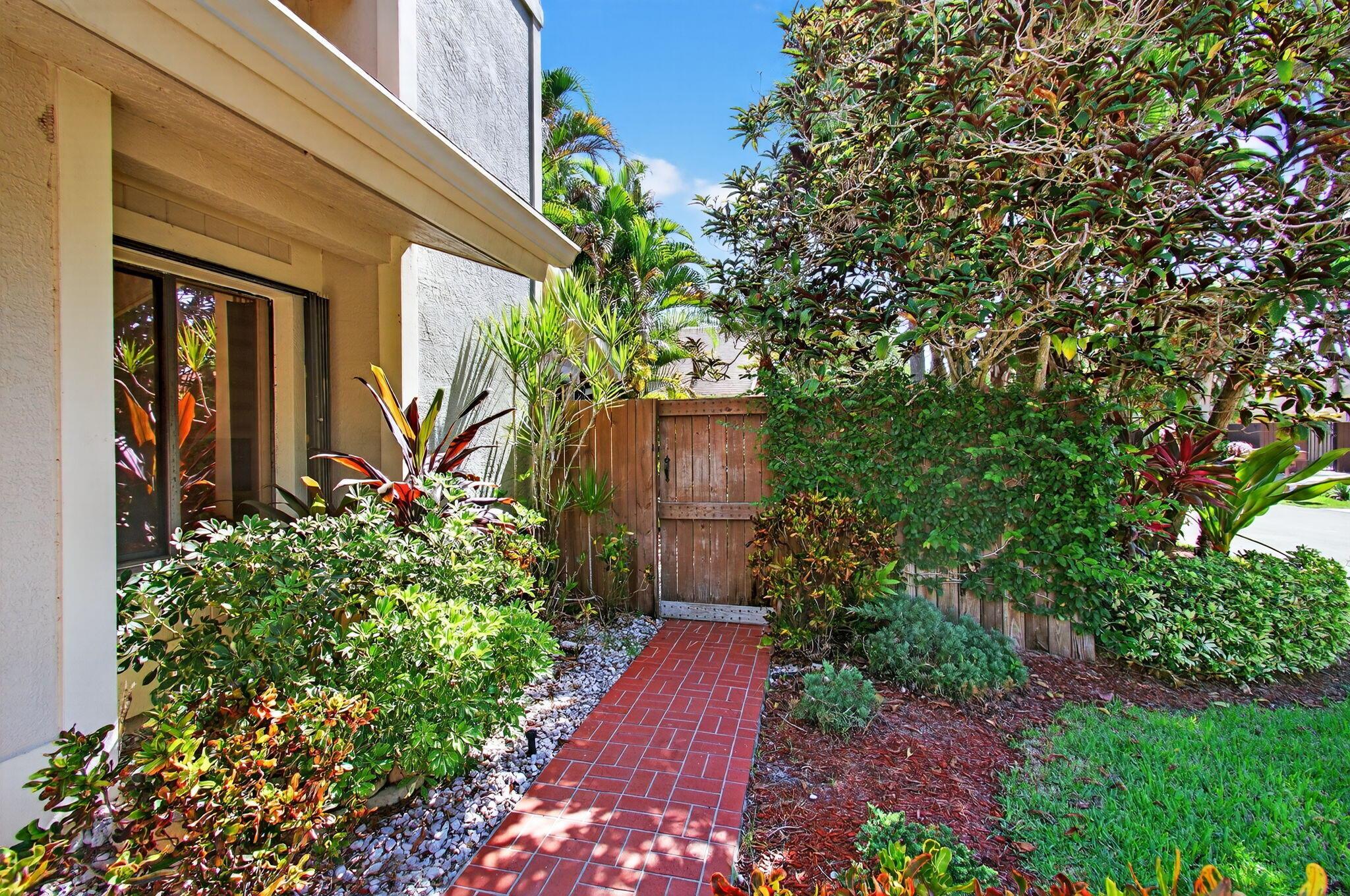 View photos, virtual tours, details... 7745 Stanway Place E