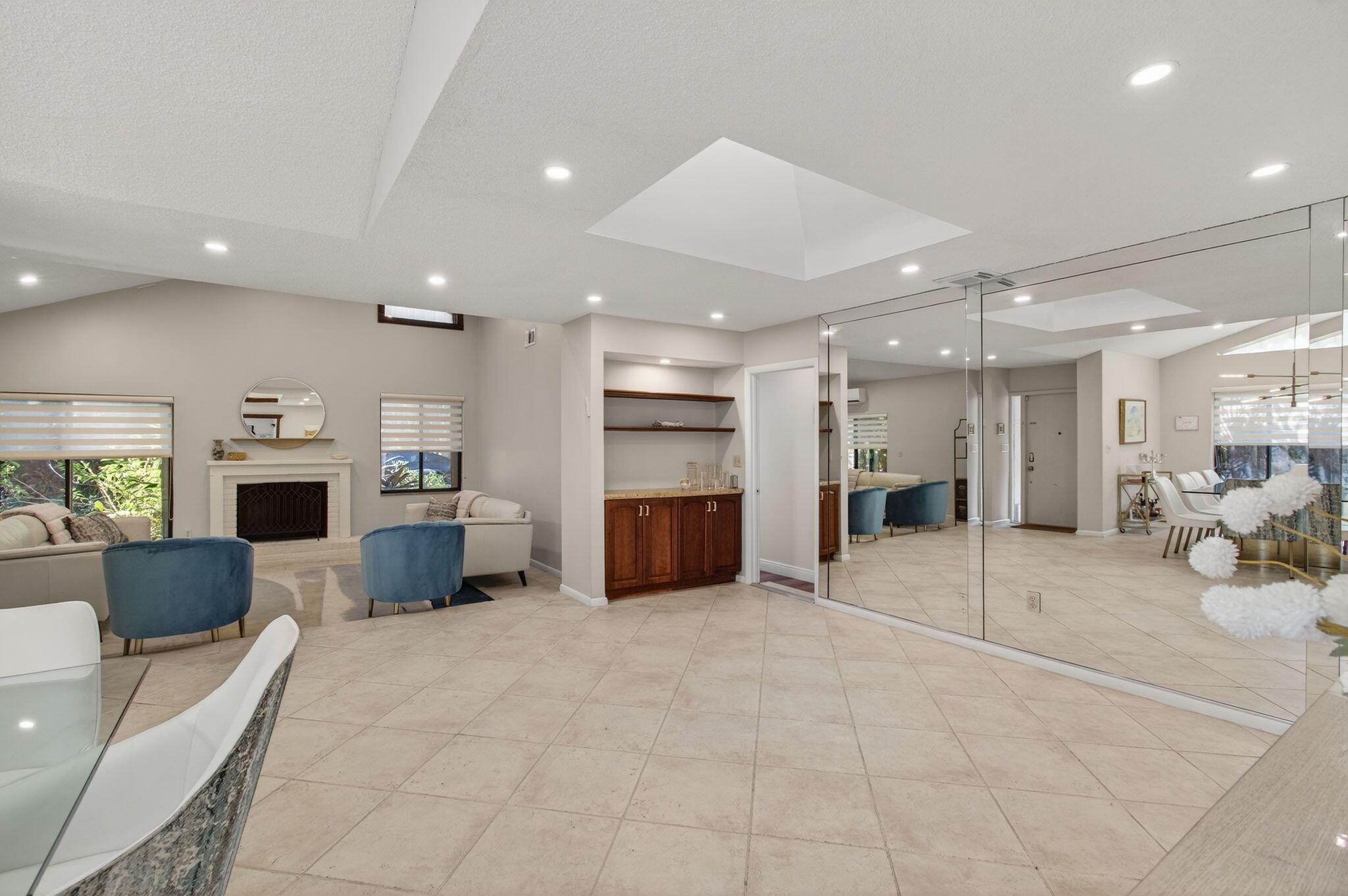 SIERRA DEL MAR - Residential Lease