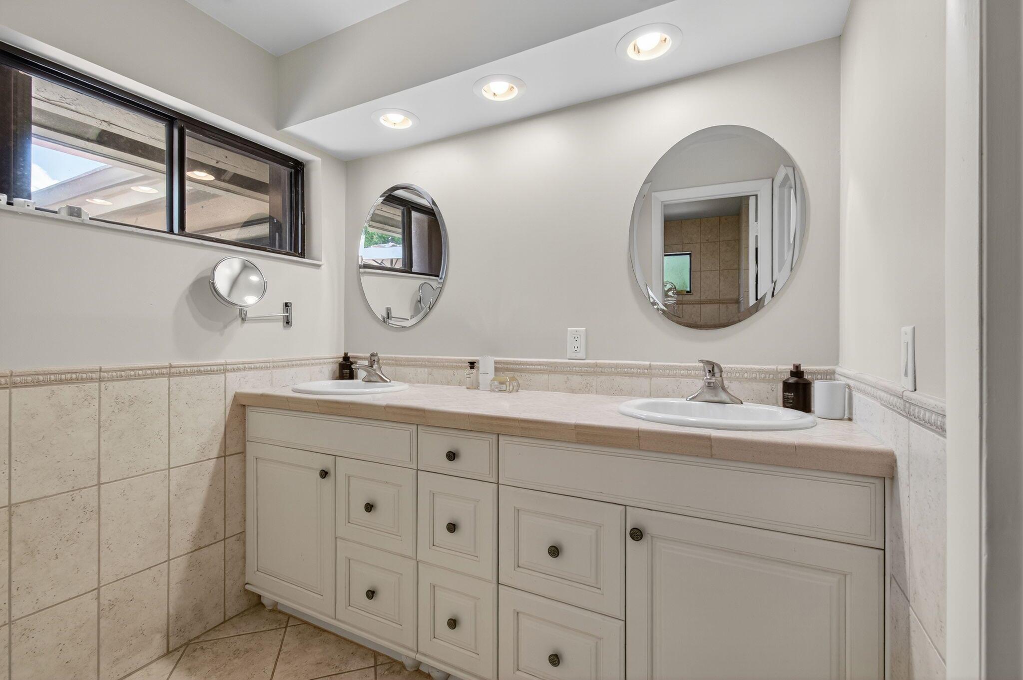 SIERRA DEL MAR - Residential Lease