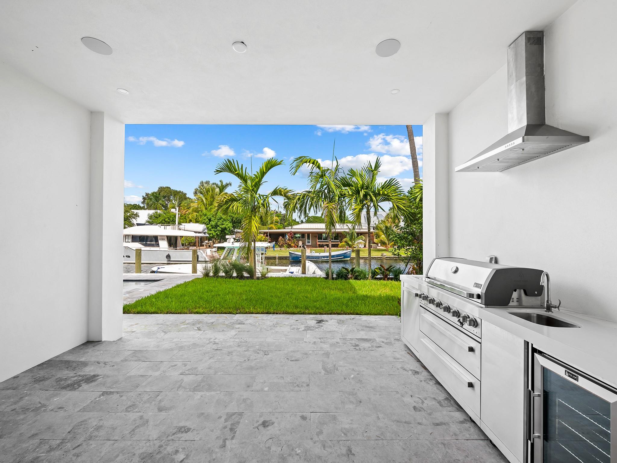 SOUTH NEW RIVER ISLES SEC - Residential