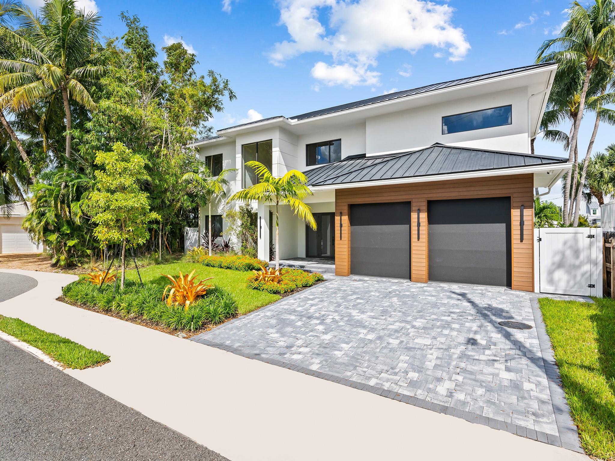 SOUTH NEW RIVER ISLES SEC - Residential