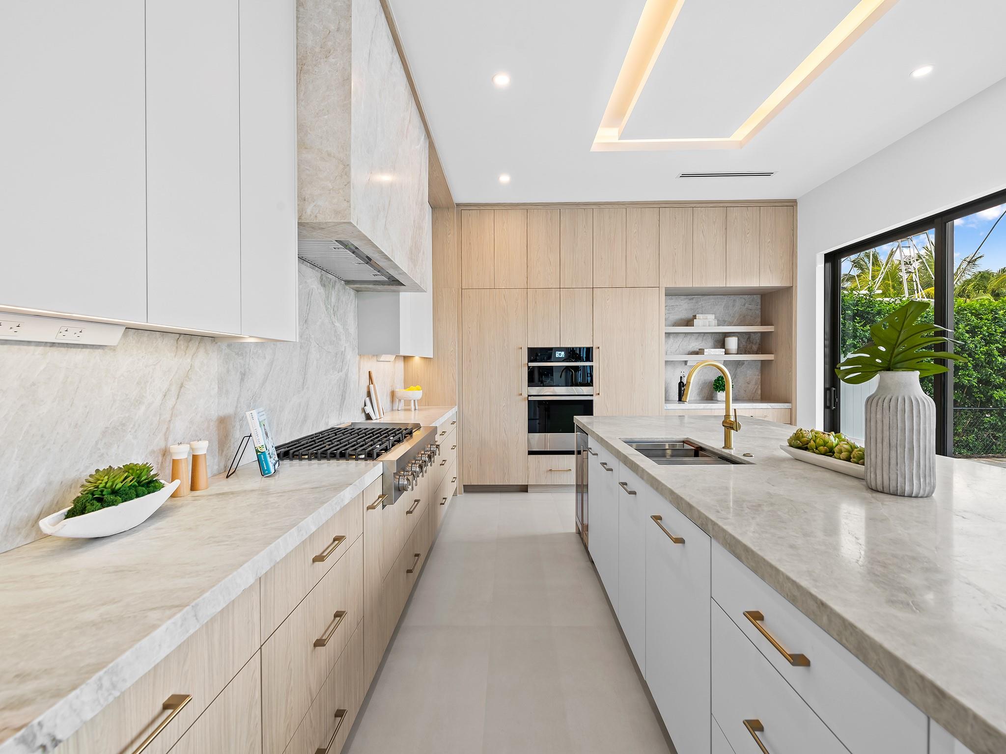 SOUTH NEW RIVER ISLES SEC - Residential
