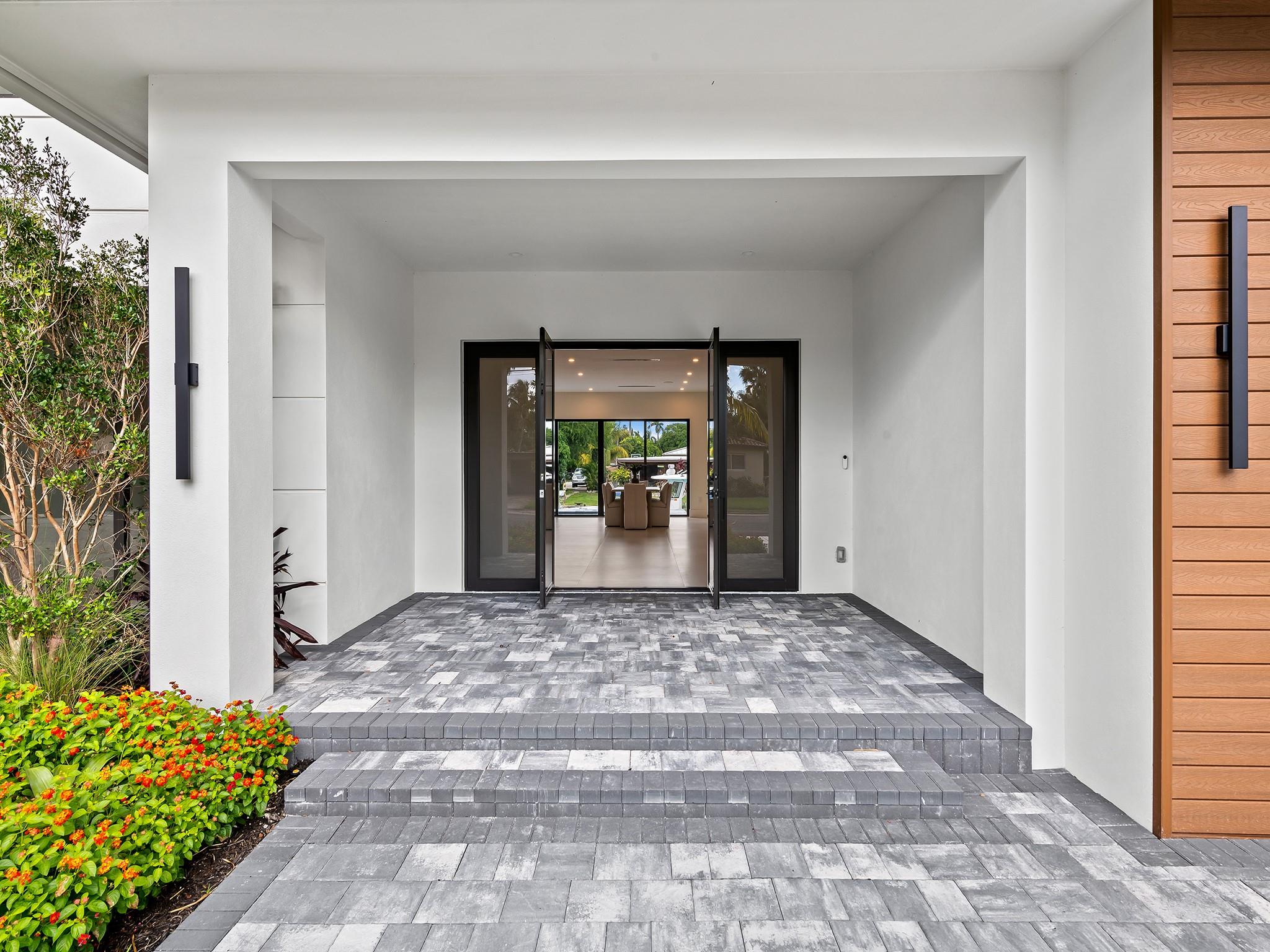 SOUTH NEW RIVER ISLES SEC - Residential