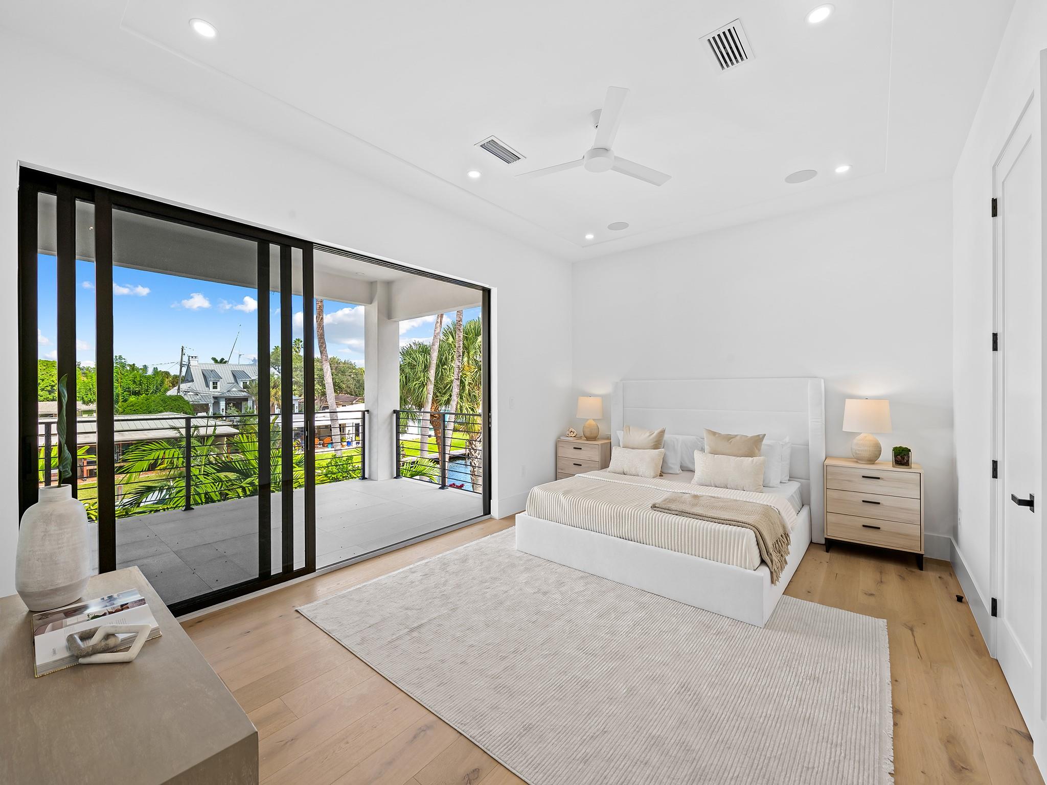 SOUTH NEW RIVER ISLES SEC - Residential