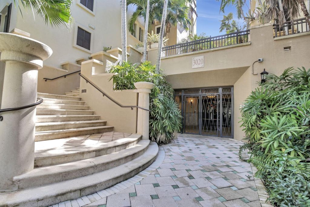 Photo of 3020 NW 125th Avenue #309, Sunrise, FL 33323 (MLS # F10493184)