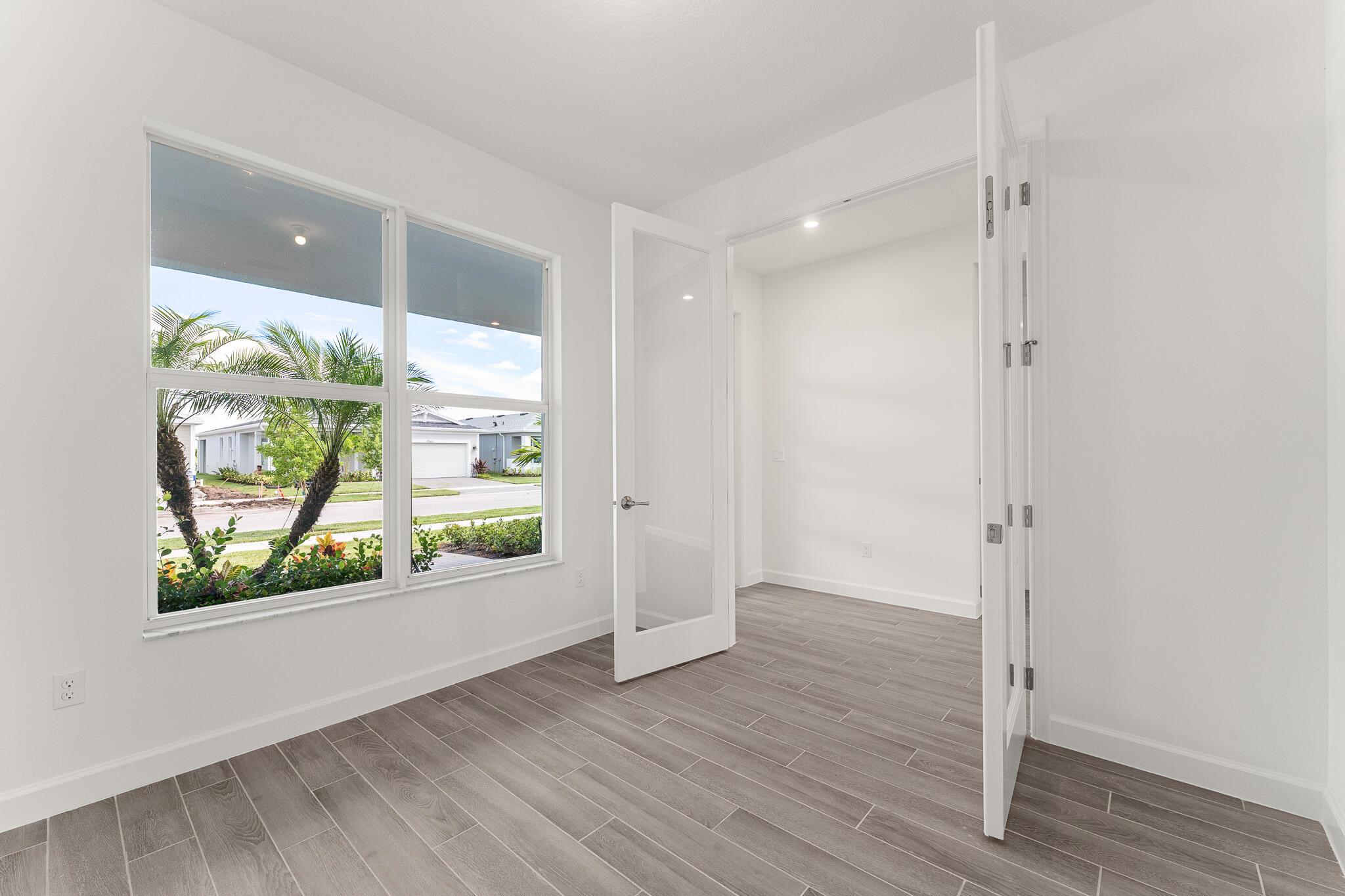SOUTHERN GROVE PARCEL 28 - Residential