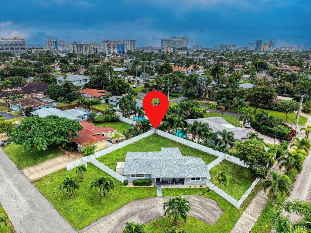 Photo of 2600 NE 8TH Court, Pompano Beach, FL 33062 (MLS # B26092300)