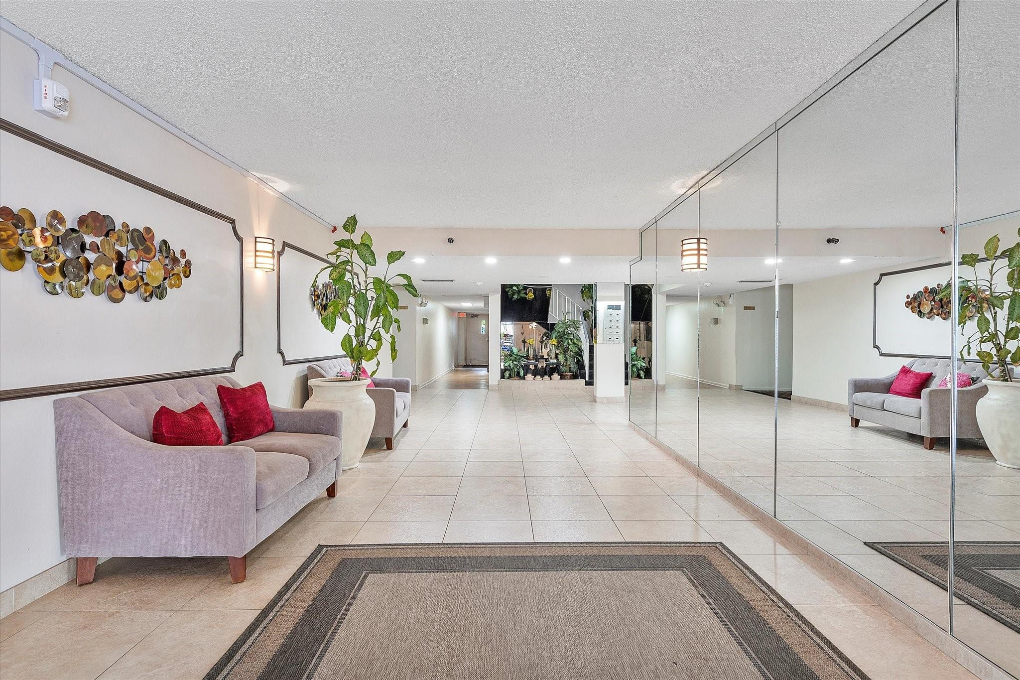 PLANTATION PLACE CONDO - Residential