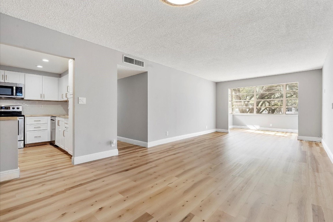 PLANTATION PLACE CONDO - Residential