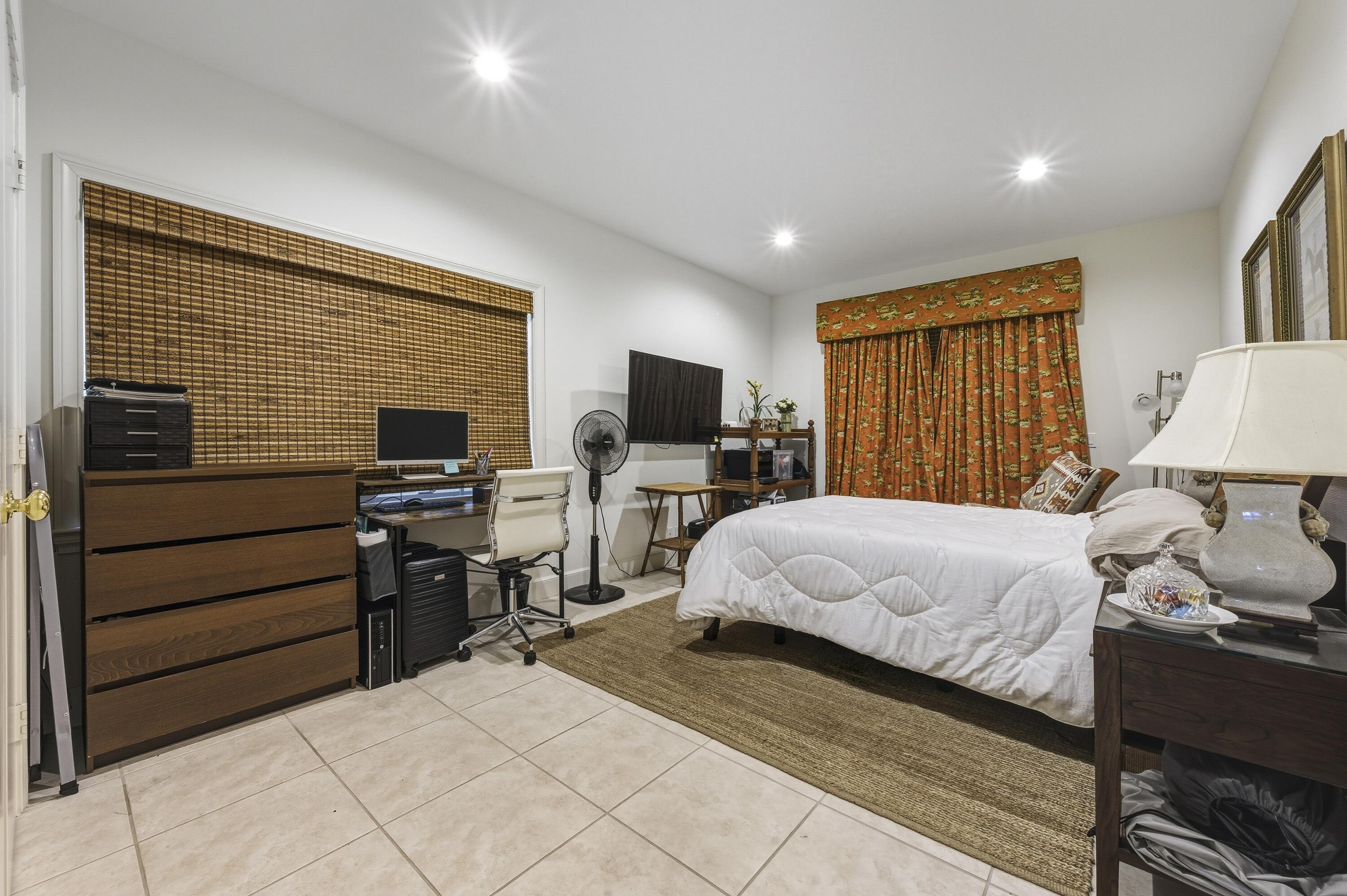 OCEAN VIEW - Residential