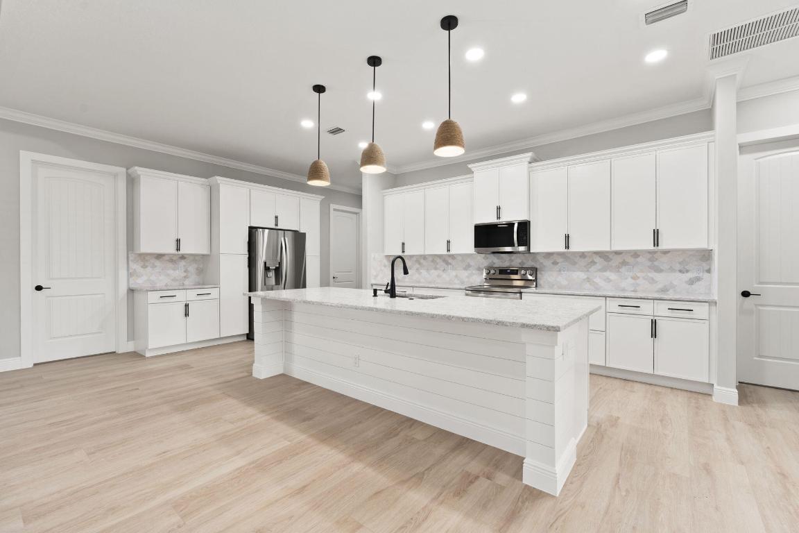 PITCHFORD MINOR - Residential