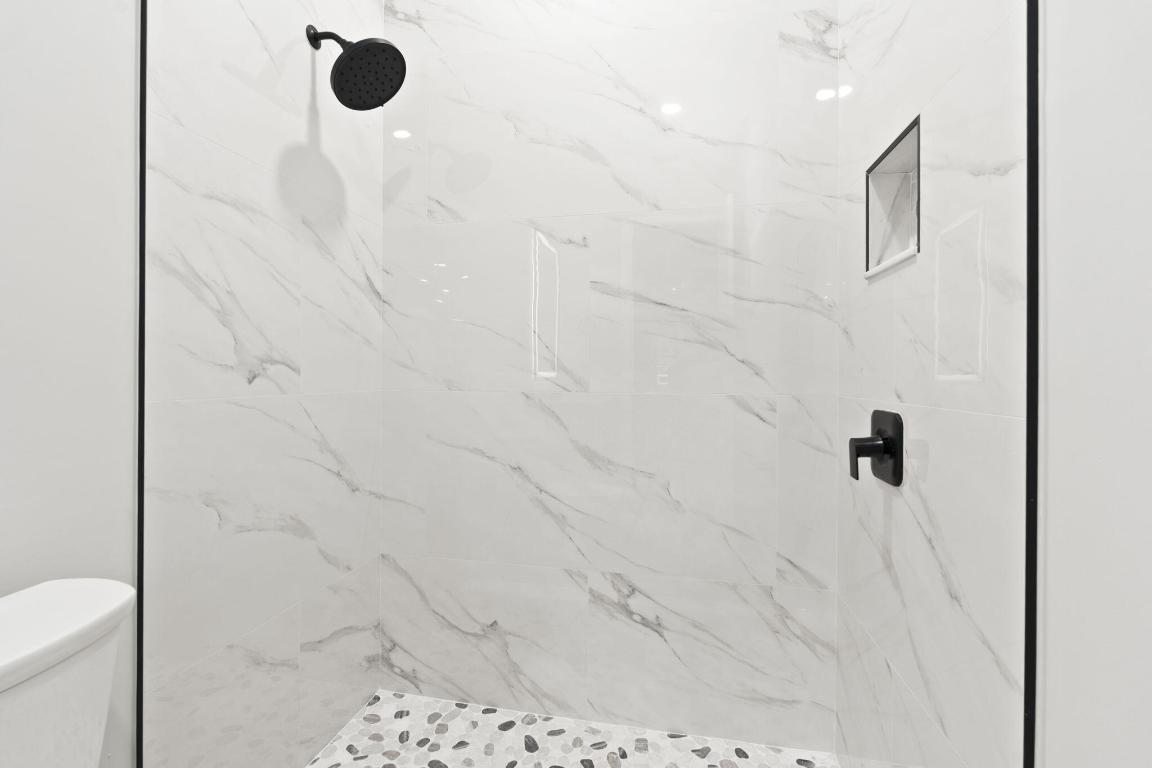 PITCHFORD MINOR - Residential