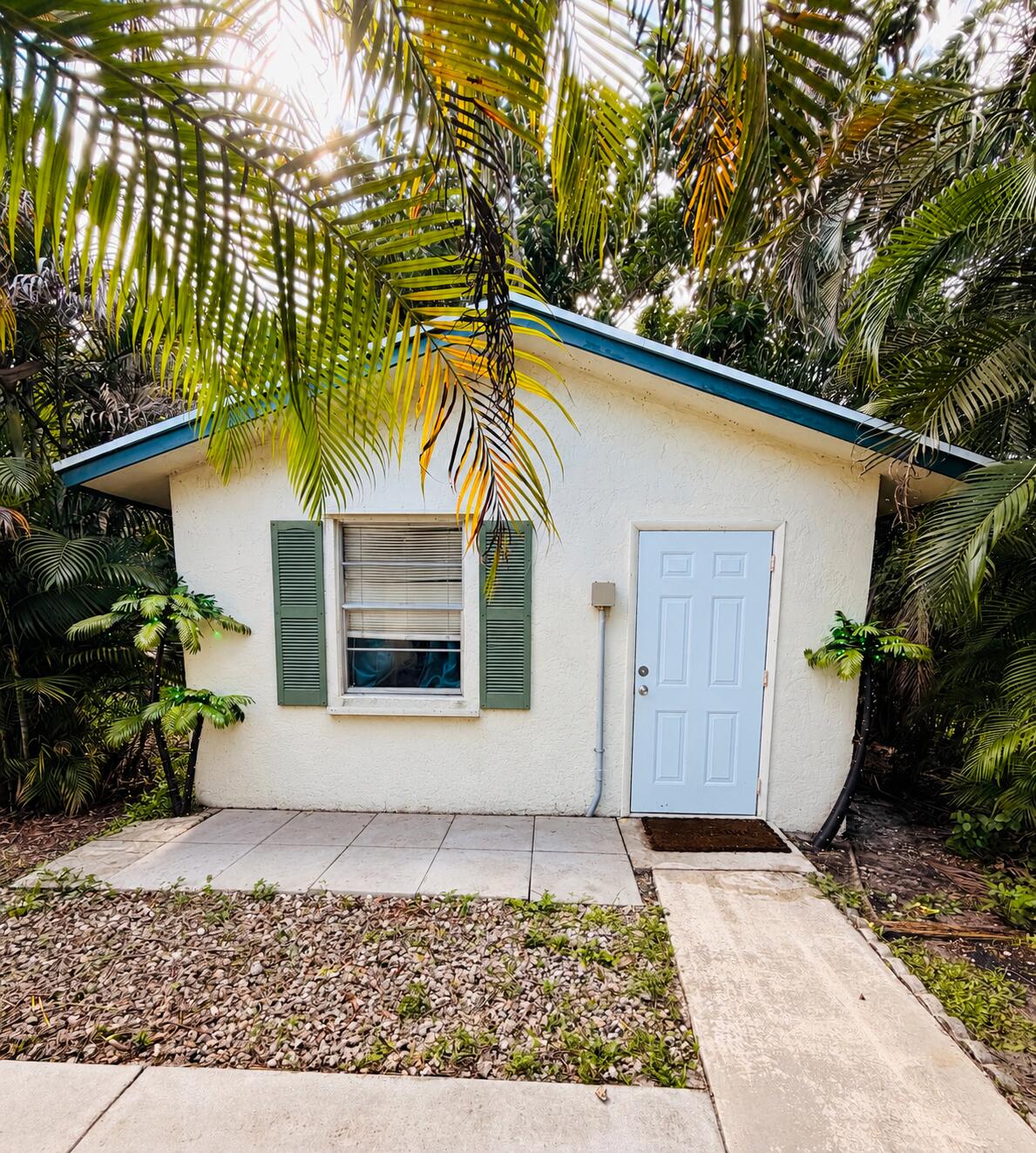 1209 NW 8TH Street, Boynton Beach, FL, 33426/$625,000 2 1209 NW 8TH Street