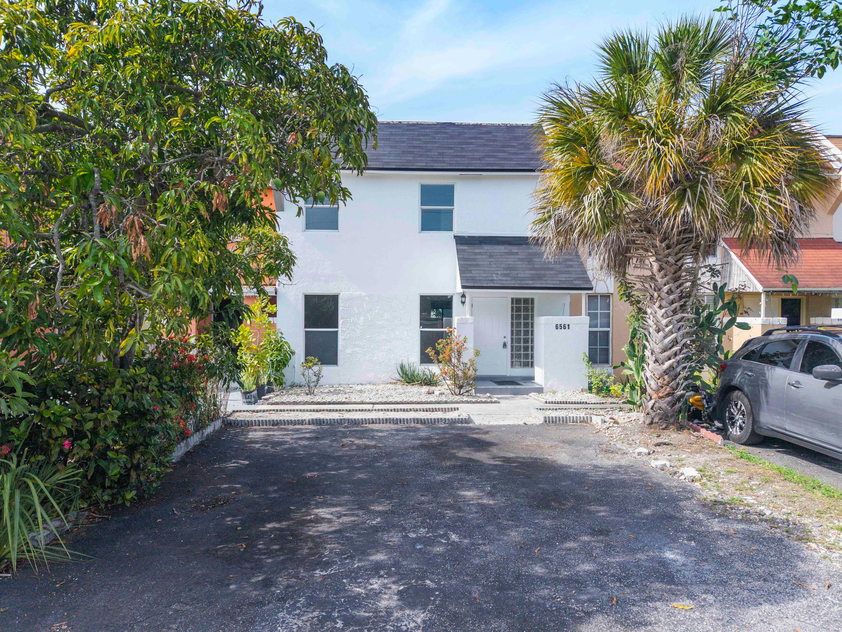 Tam O Shanter Villas Sec - Residential