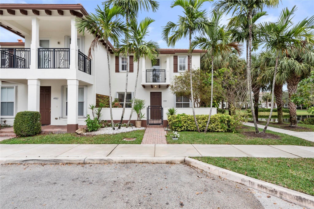 Photo of 4765 Acadian Trail, Coconut Creek, FL 33073 (MLS # F10418417)