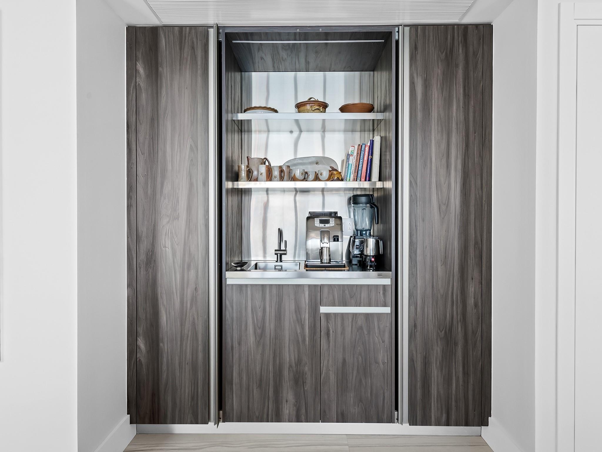 Las Olas Beach Club - Residential