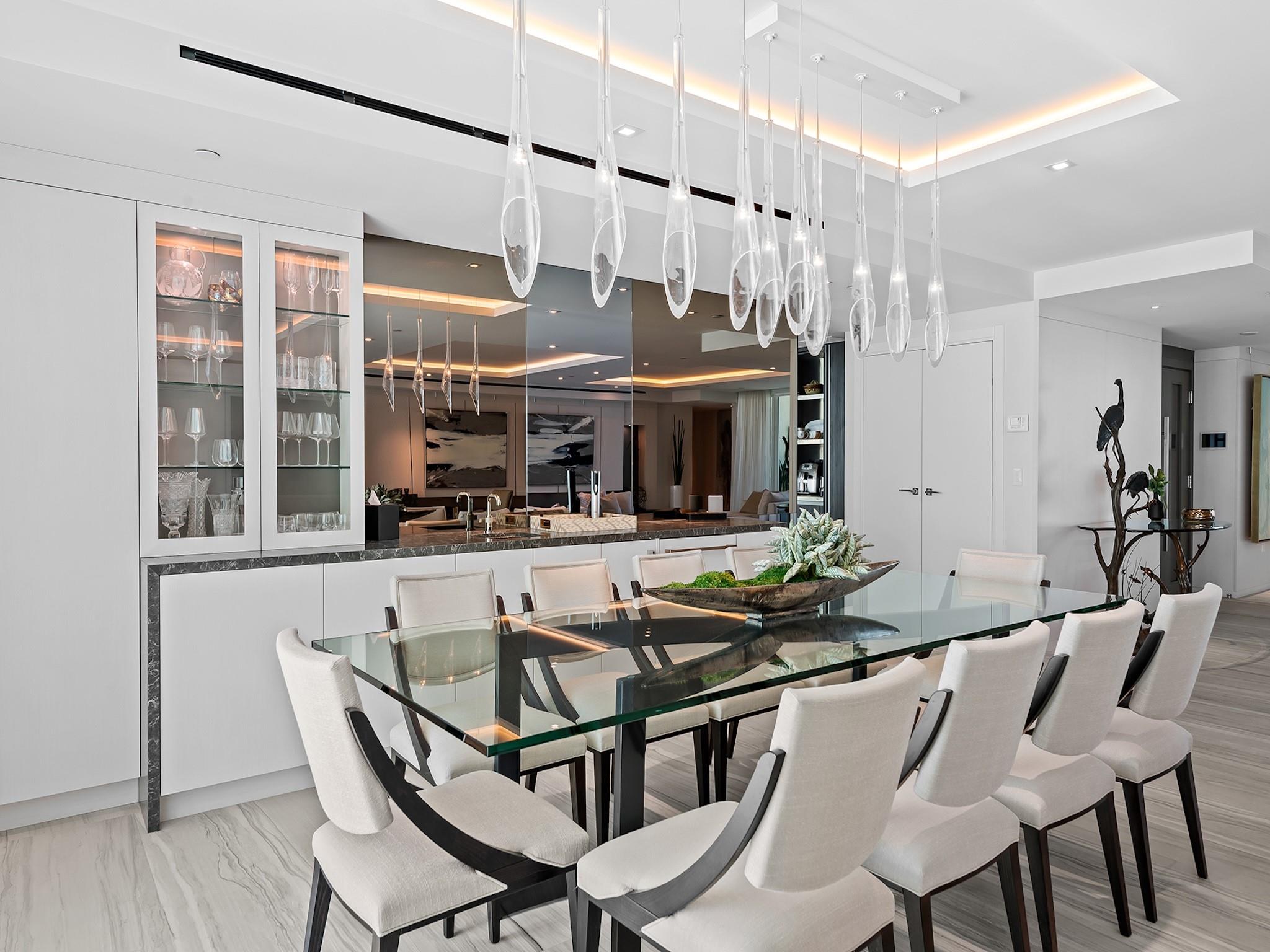 Las Olas Beach Club - Residential