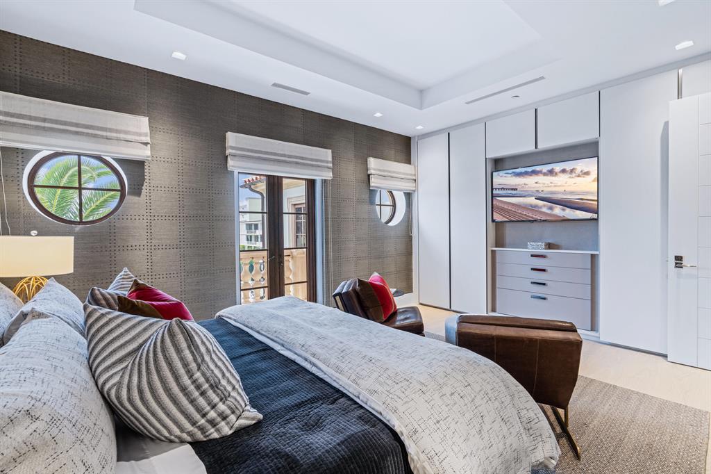 PALAZZO VILLAS OF PALM BE - Residential