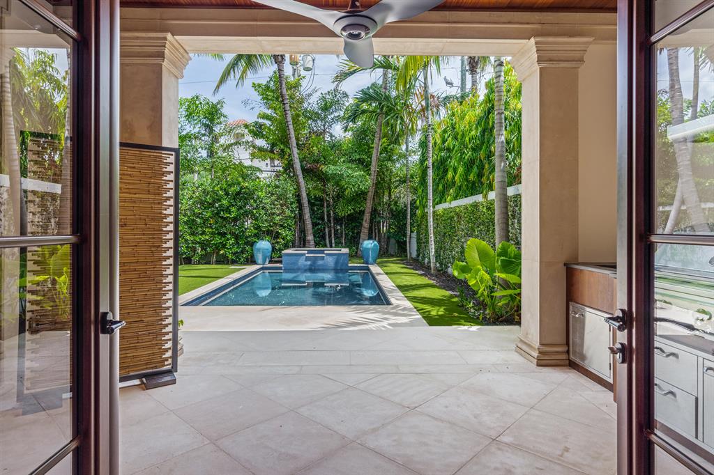 PALAZZO VILLAS OF PALM BE - Residential