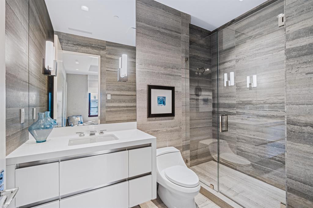 PALAZZO VILLAS OF PALM BE - Residential