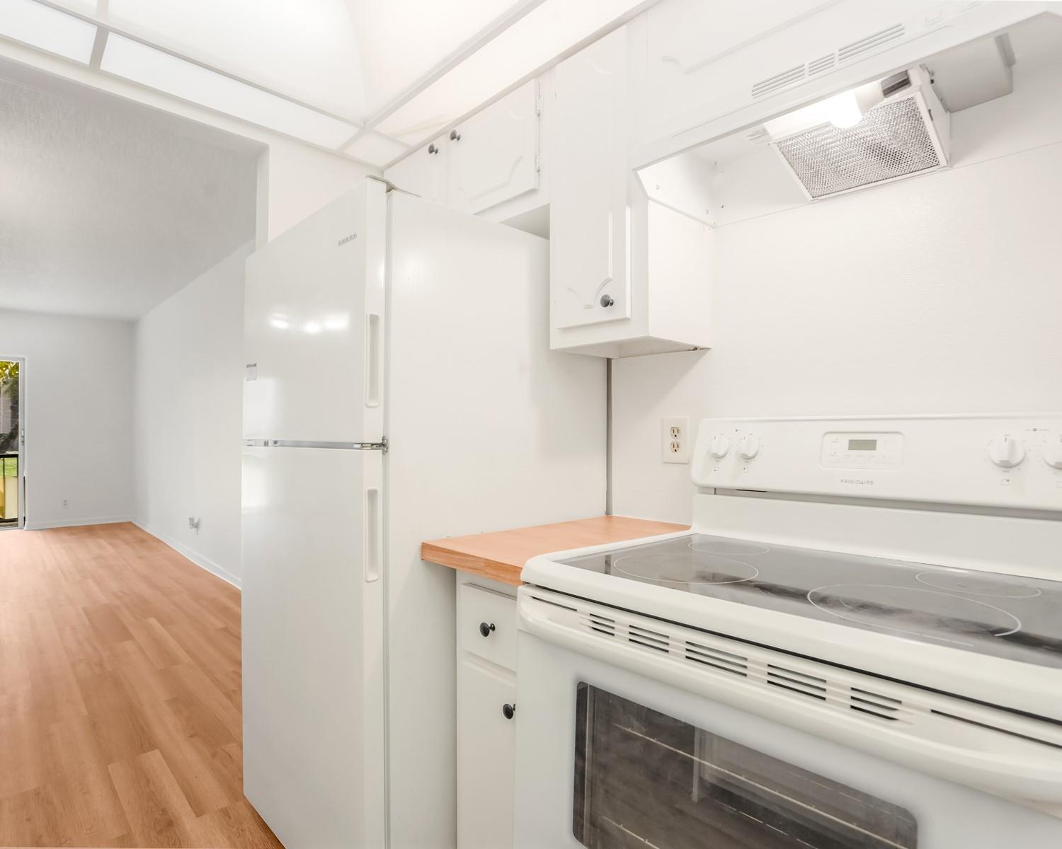 THE FALLS AT INVERRARY - Residential