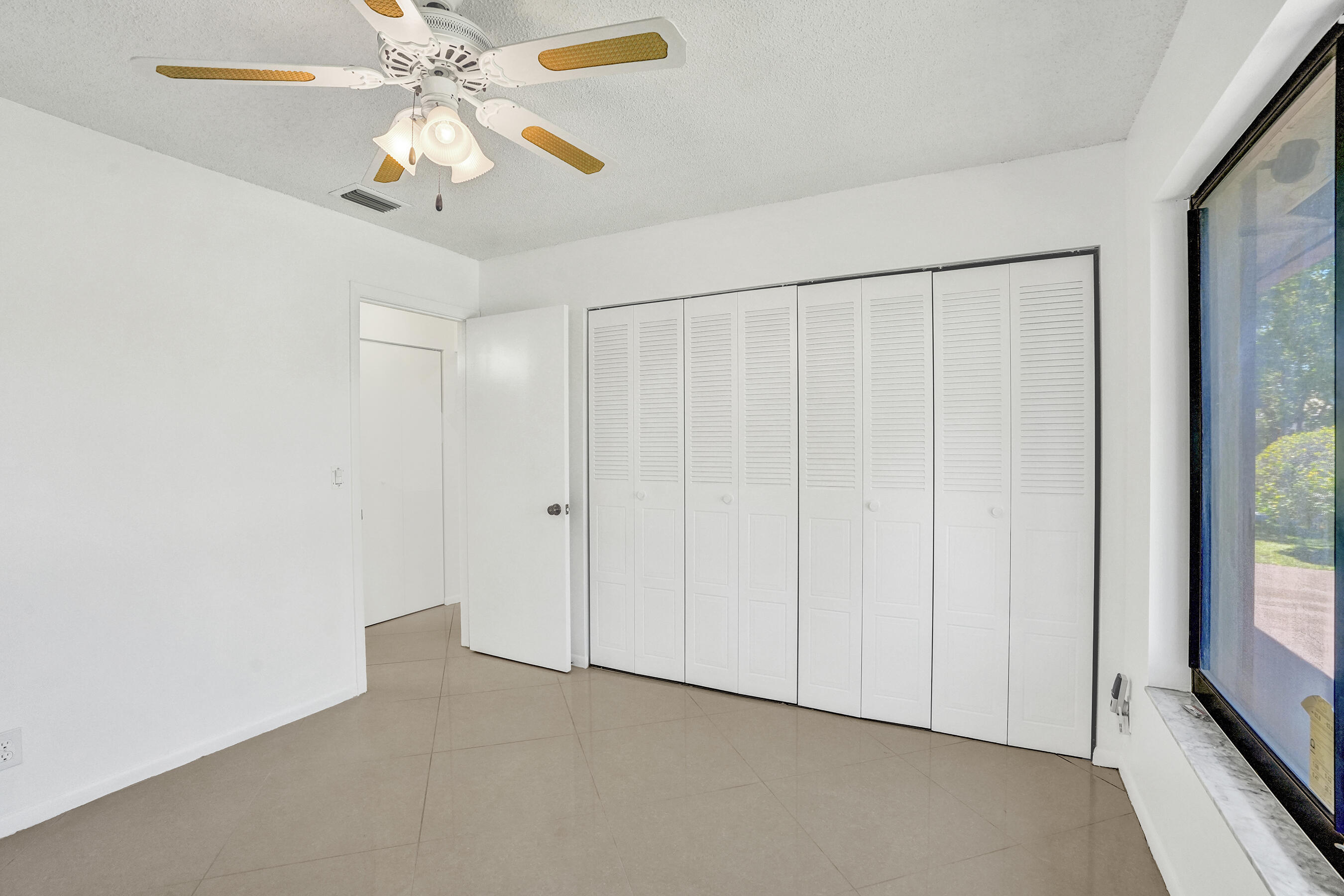 MEADOWS OF CRYSTAL LAKE - Residential