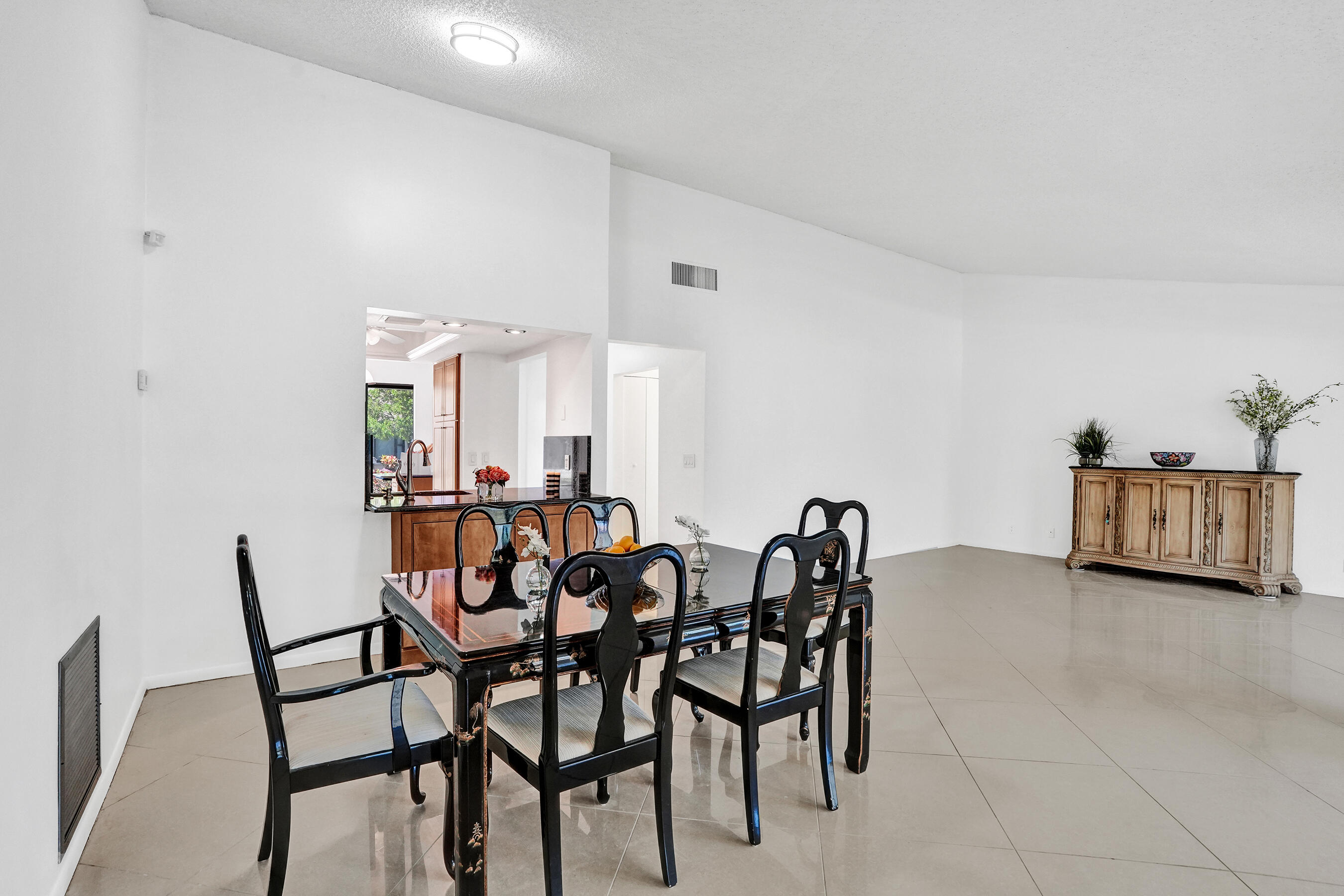 MEADOWS OF CRYSTAL LAKE - Residential