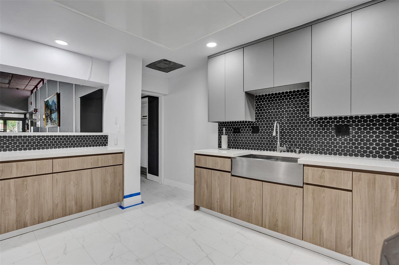 MEADOWS OF CRYSTAL LAKE - Residential