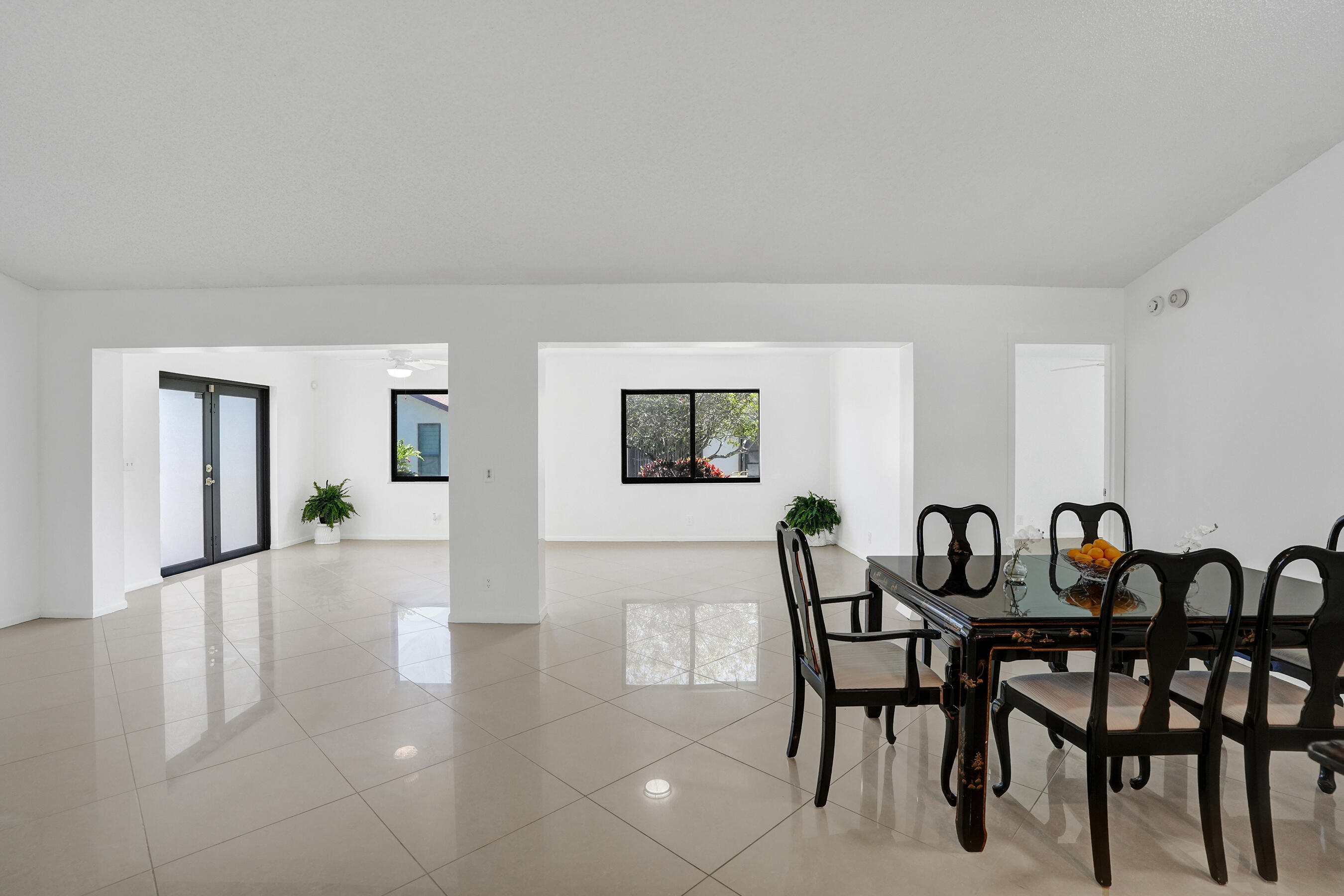 MEADOWS OF CRYSTAL LAKE - Residential