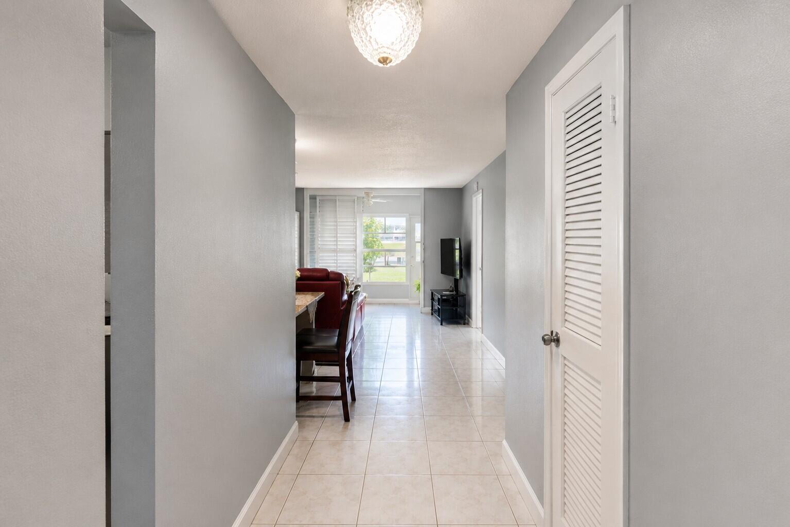 SUNRISE LAKES 6 CONDO - Residential